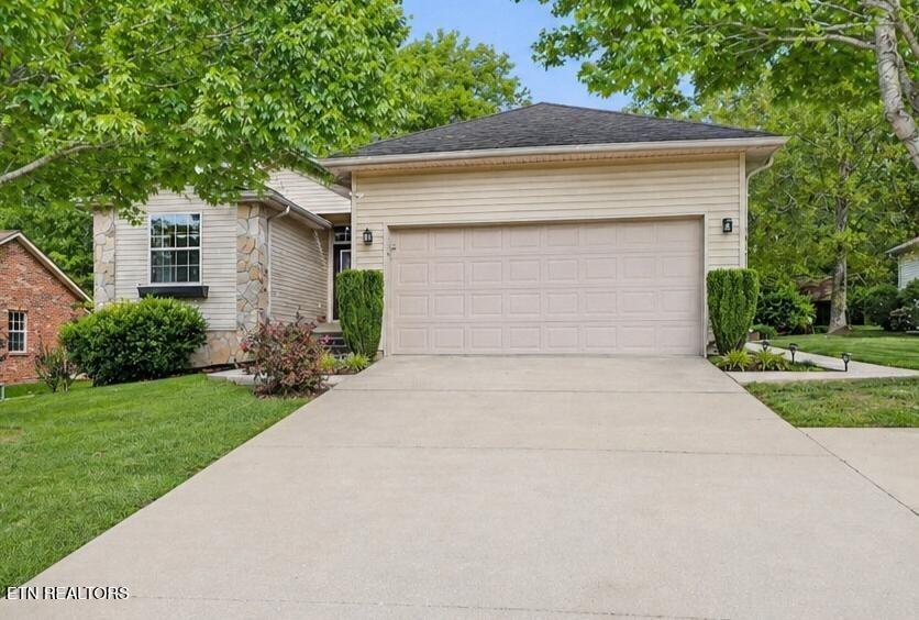 Snead Dr, Crossville, TN 38558