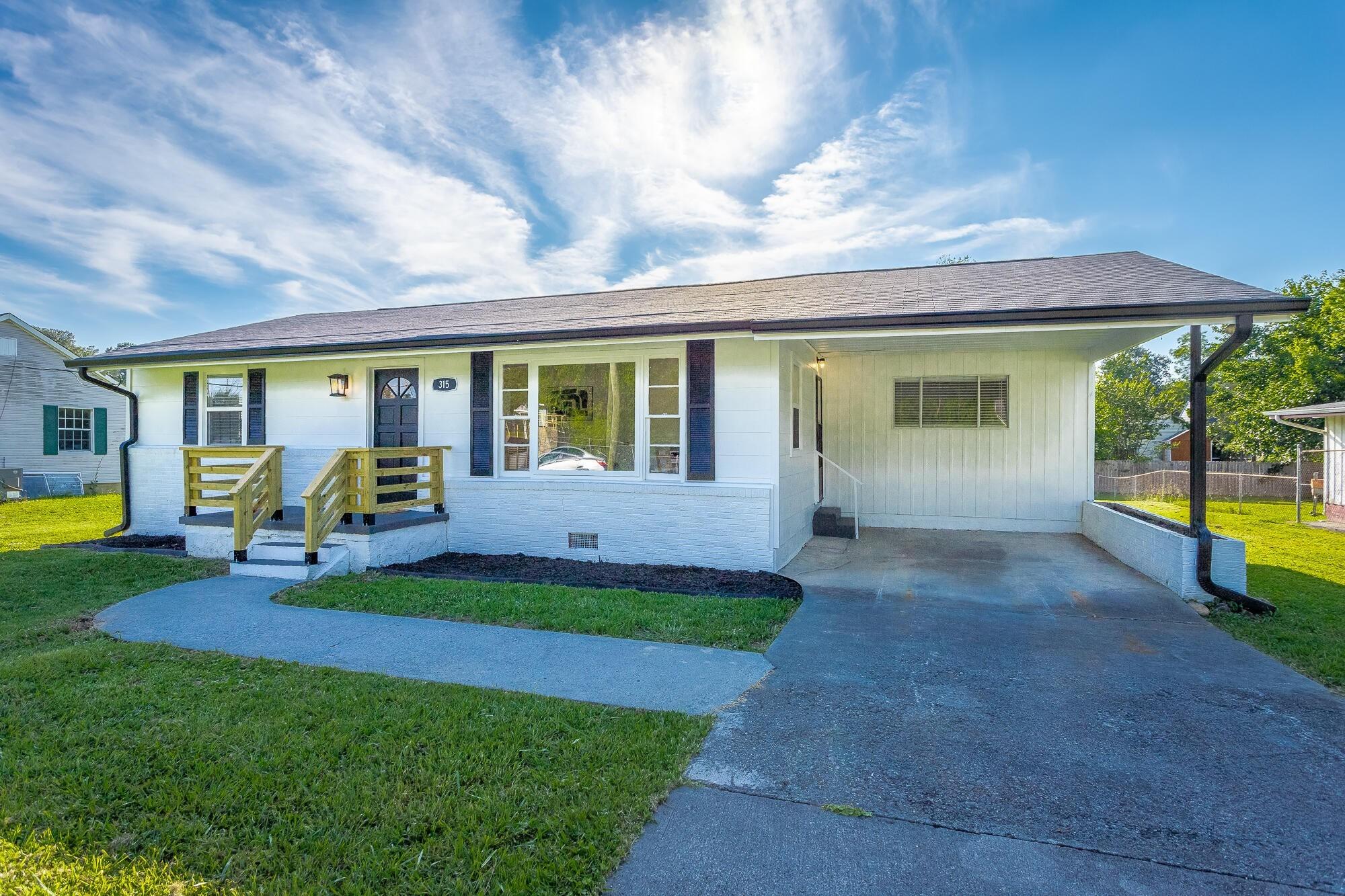 S Howell Ave, Chattanooga, TN 37411