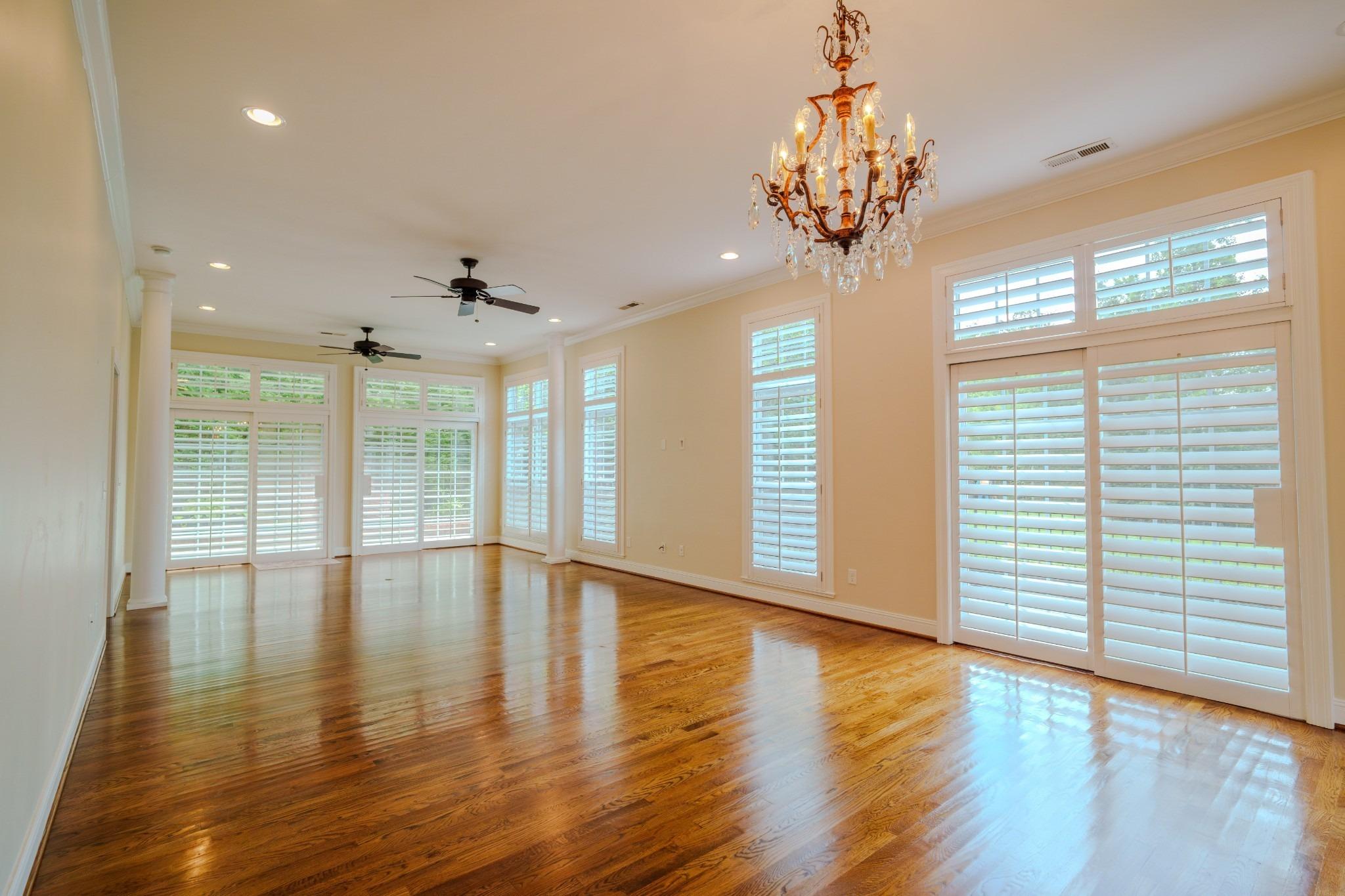 Maple Point Dr, Cookeville, TN 38501