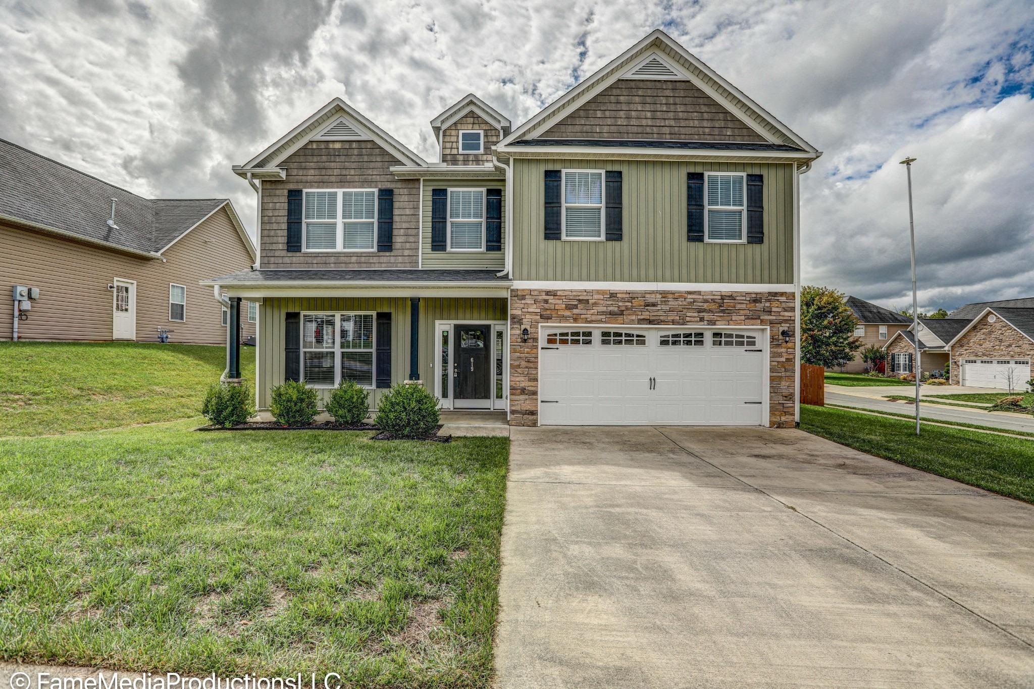 Suffolk Rd, Johnson City, TN 37615