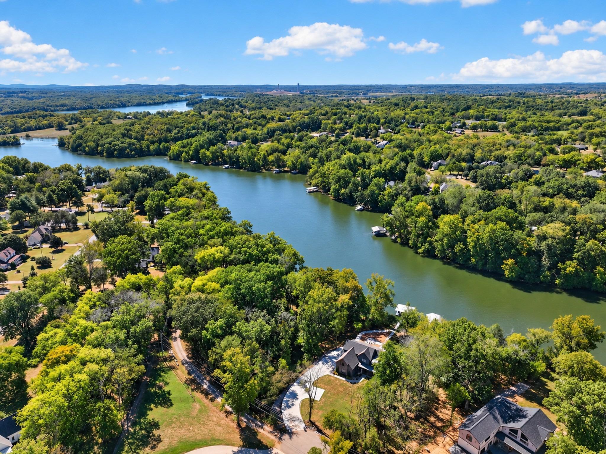 Lake Marie Rd, Gallatin, TN 37066