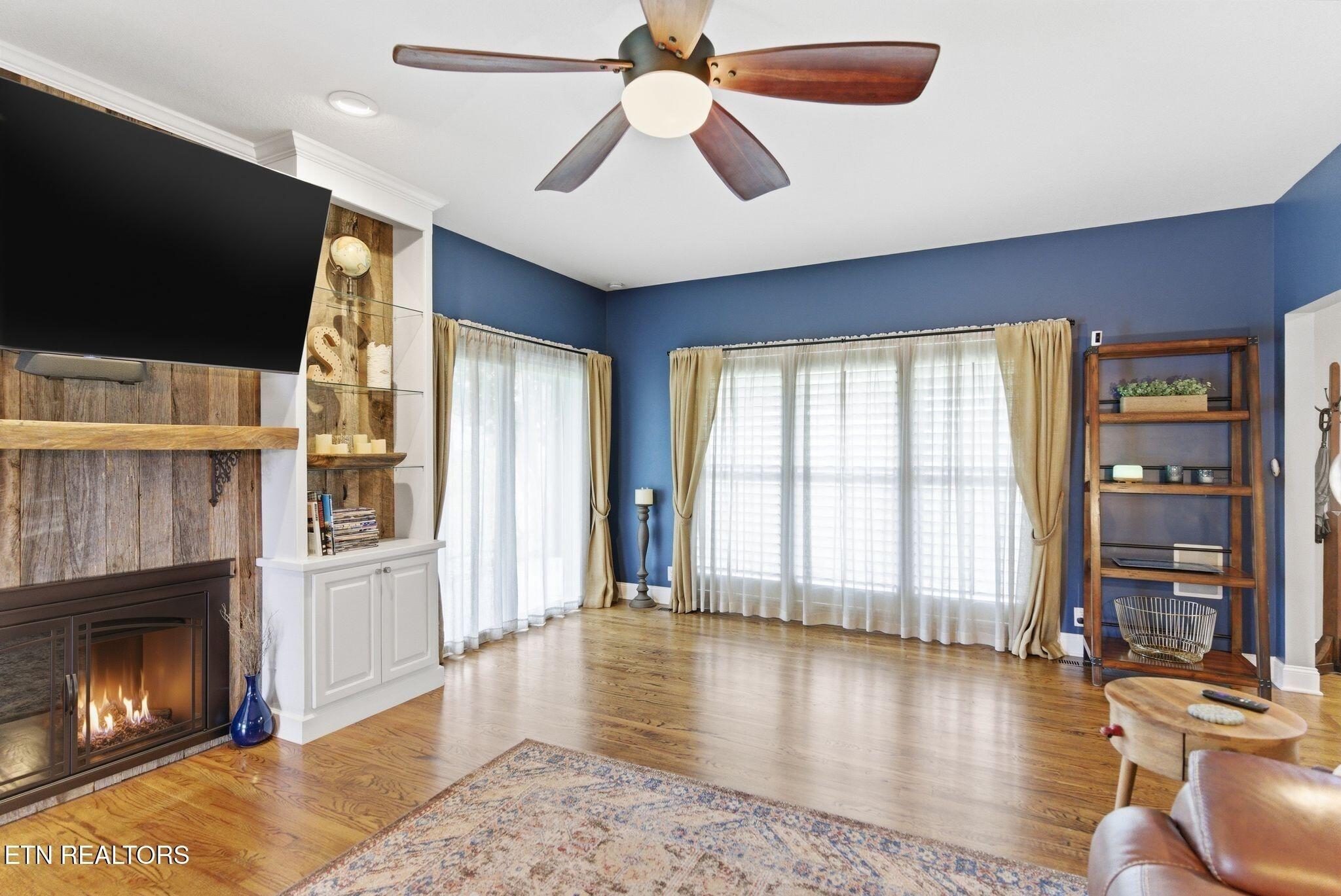 Wells Scenic View Ln, Knoxville, TN 37938