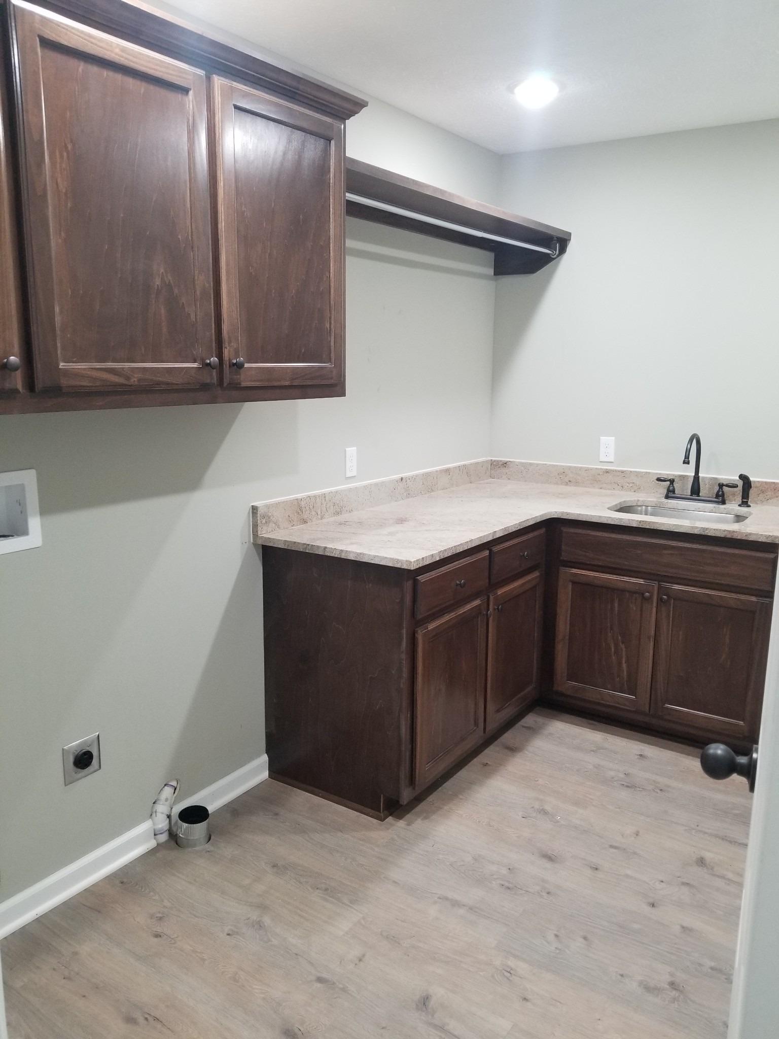 Galen Rd, Lafayette, TN 37083