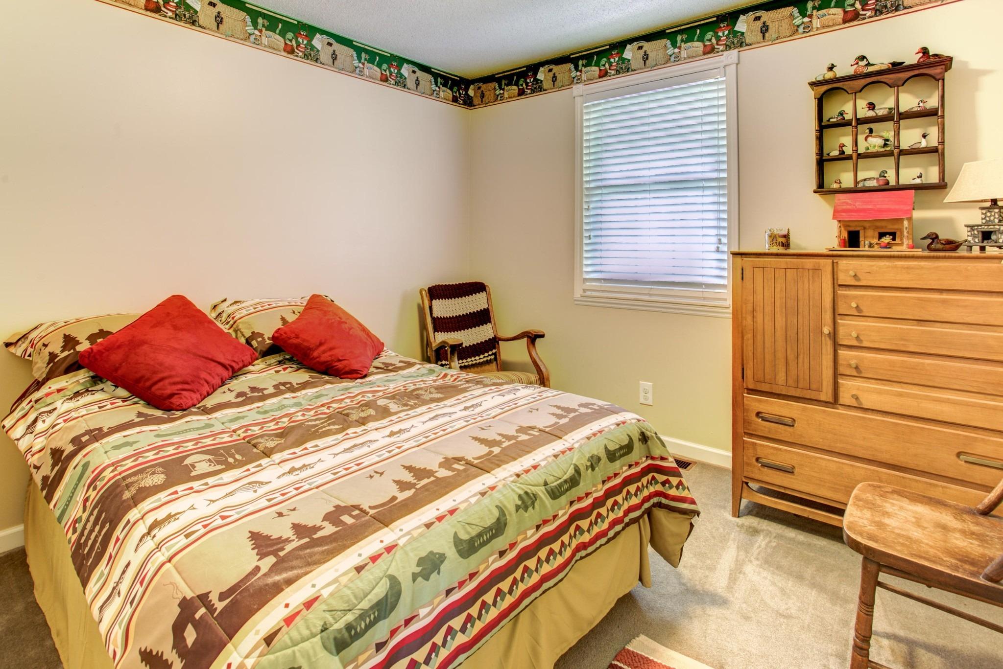 Cranley Rd, Powell, TN 37849