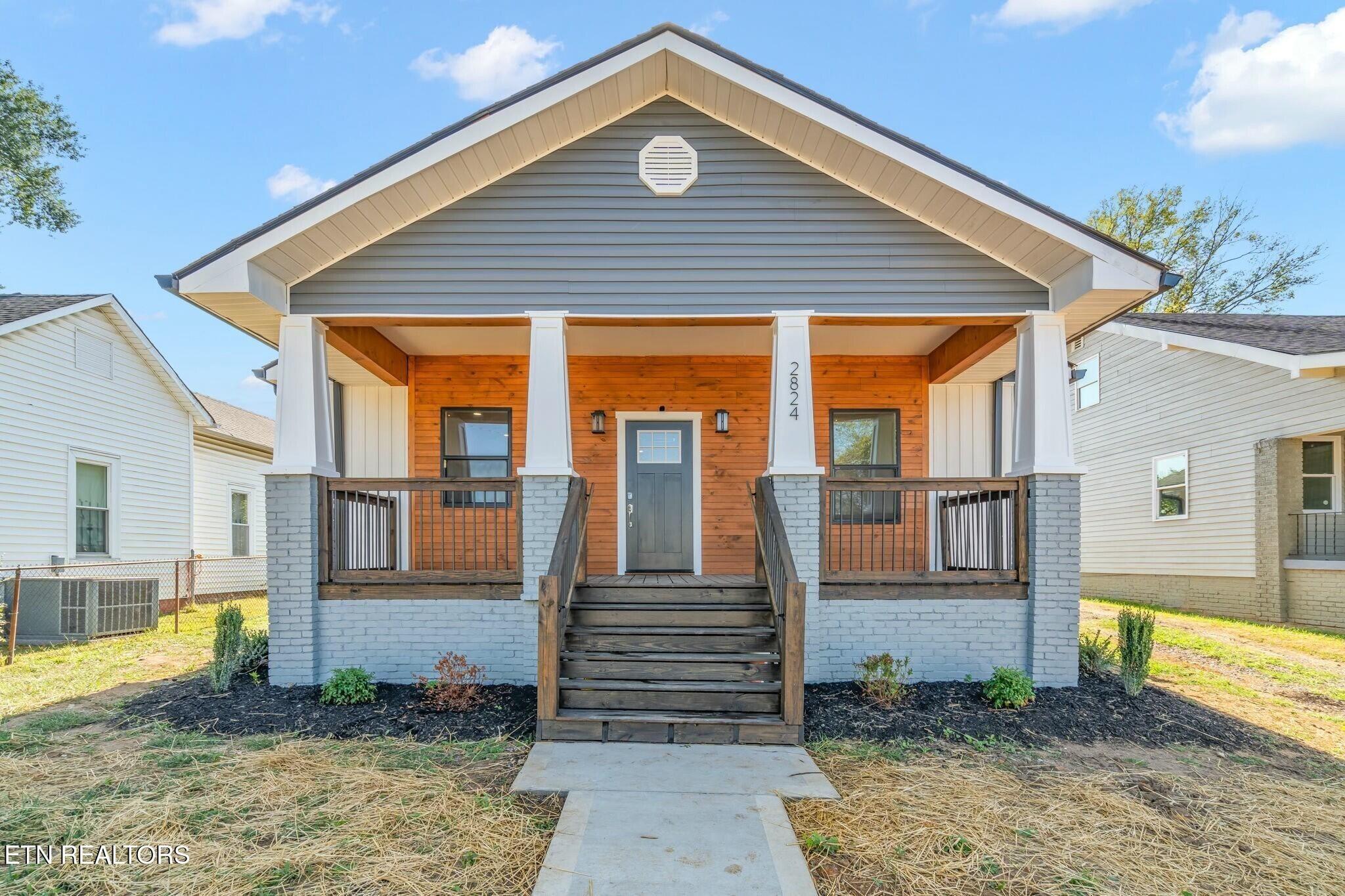 Linden Ave, Knoxville, TN 37914