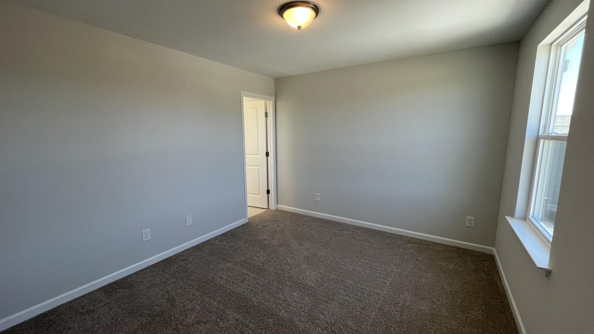 Larry Cir, Mount Pleasant, TN 38474
