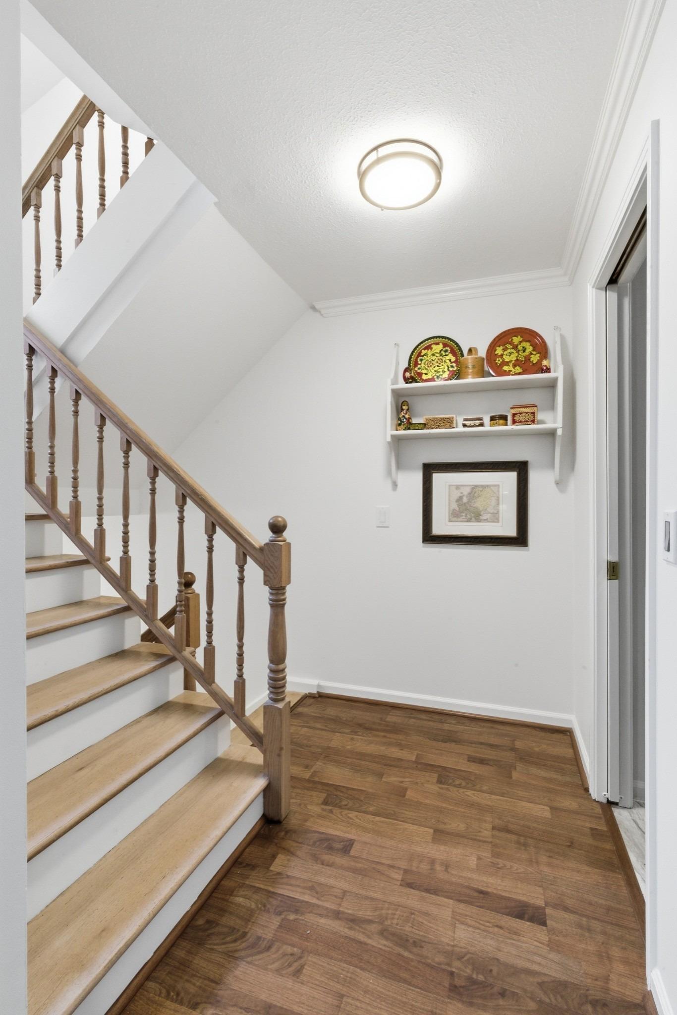 Summit Ridge Dr, Nashville, TN 37215