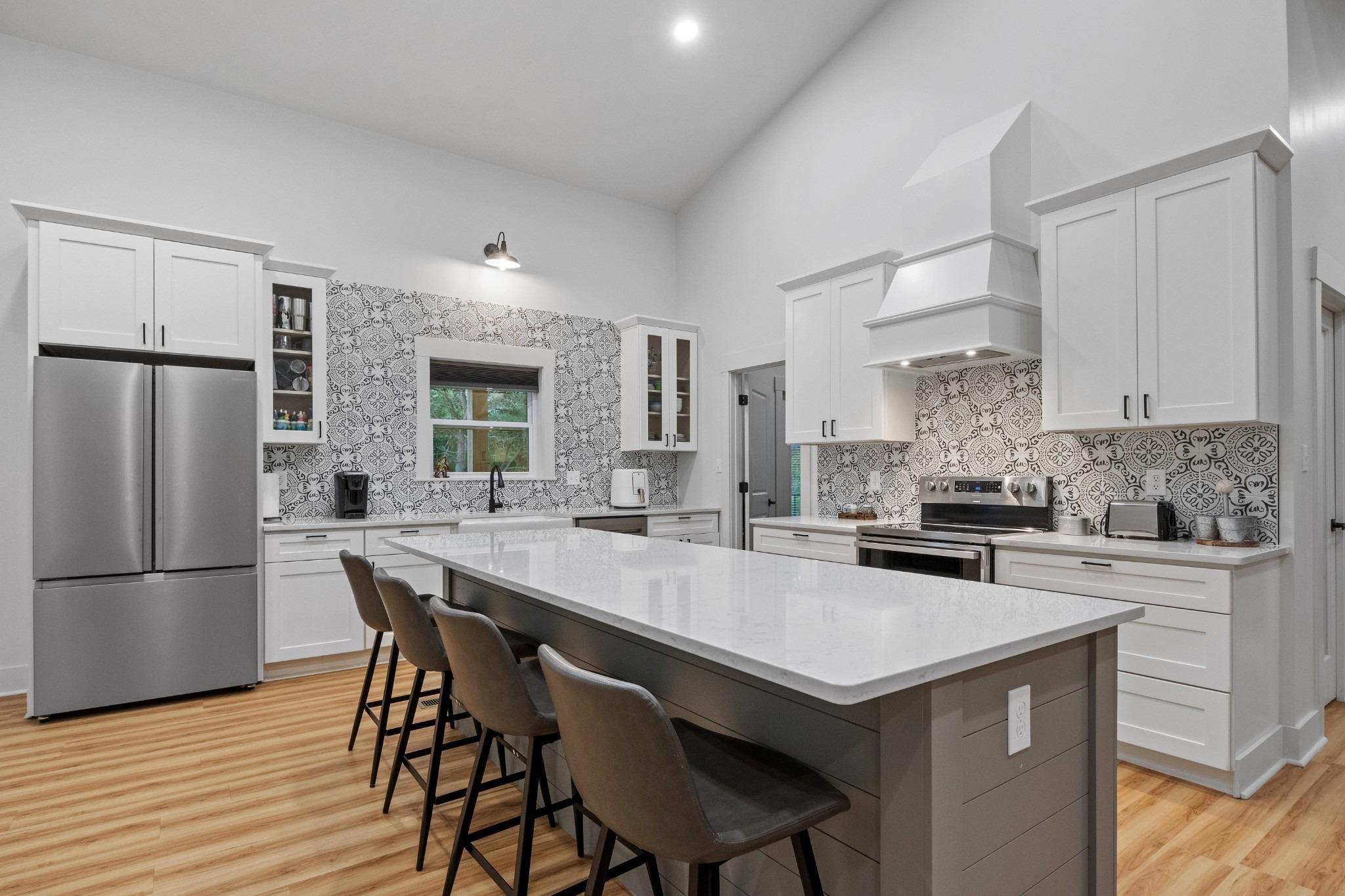 Washer Rd, Lyles, TN 37098