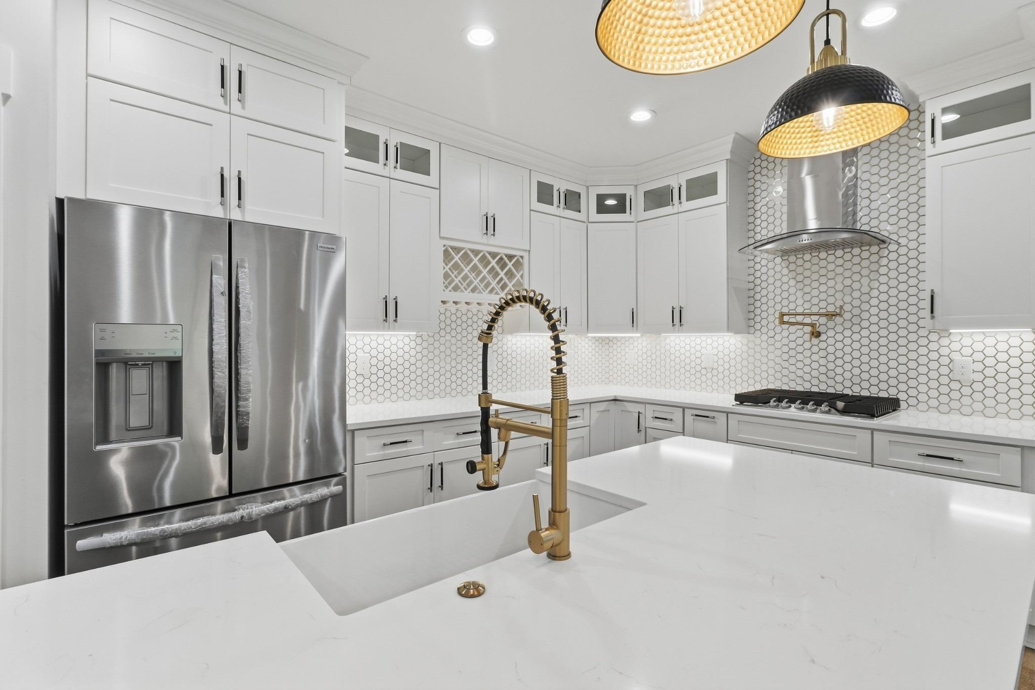 Petway Ave, Nashville, TN 37206