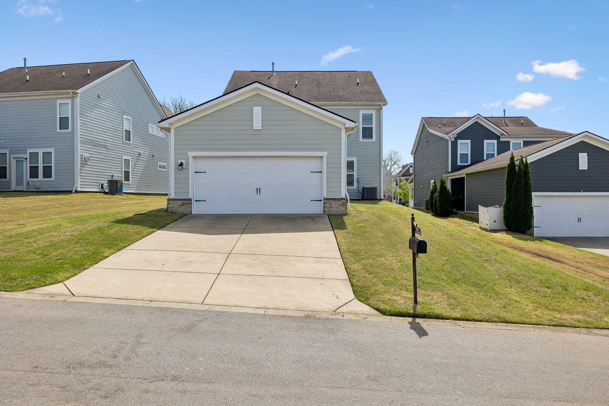Sand Dollar Ct, Franklin, TN 37067