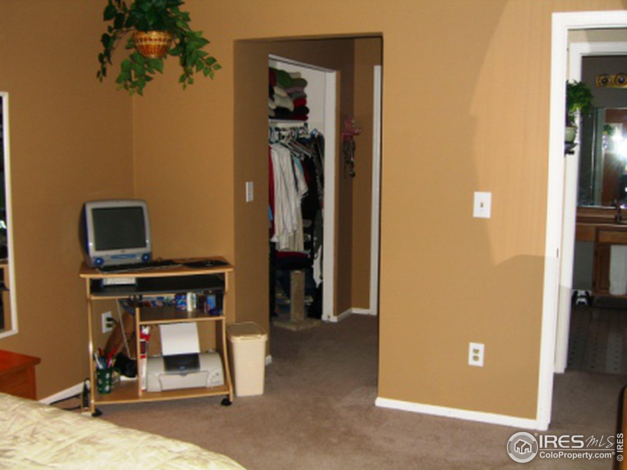W 76th Ave, Arvada, CO 80003