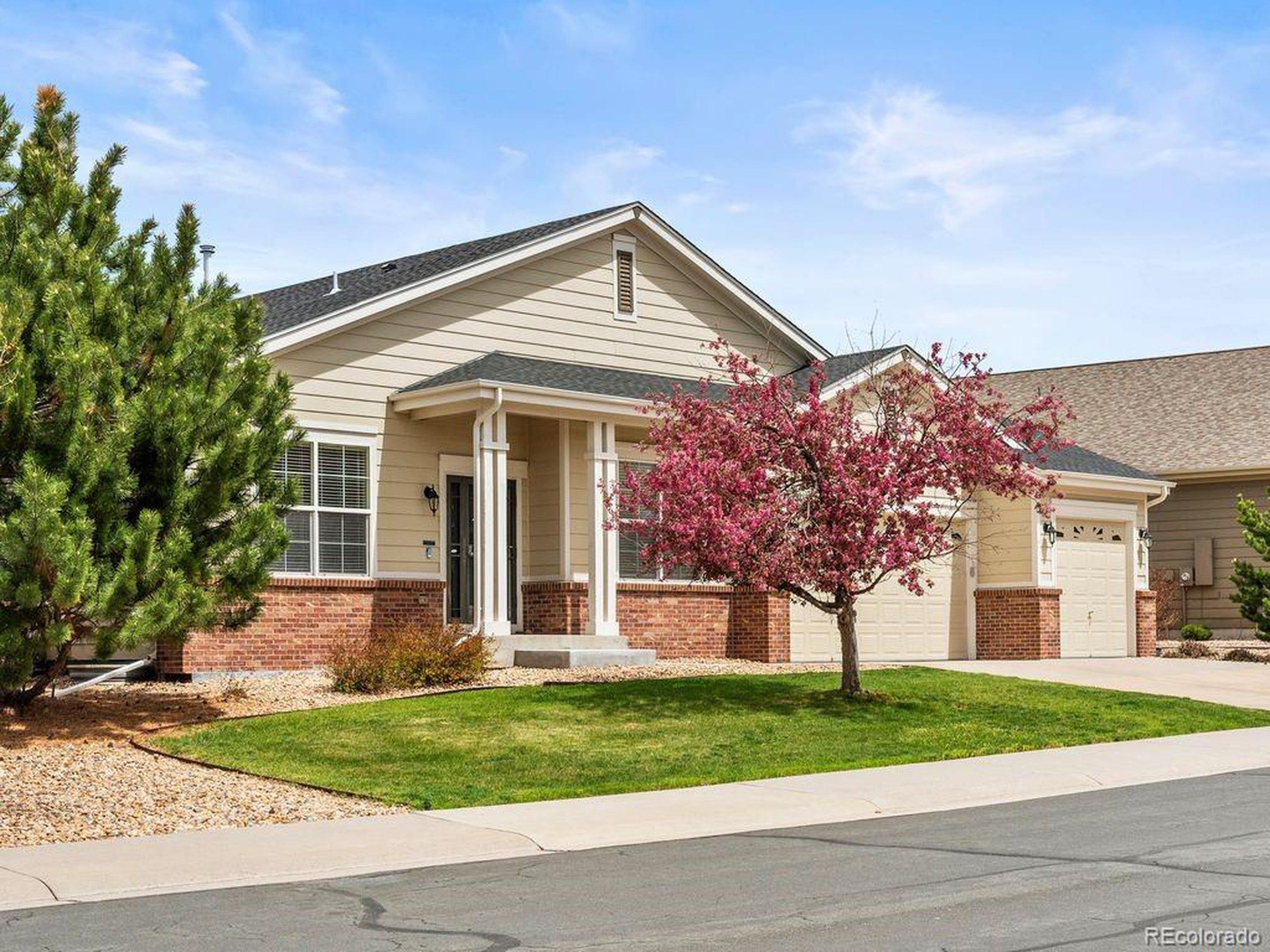 Sapphire Pointe Blvd, Castle Rock, CO 80108