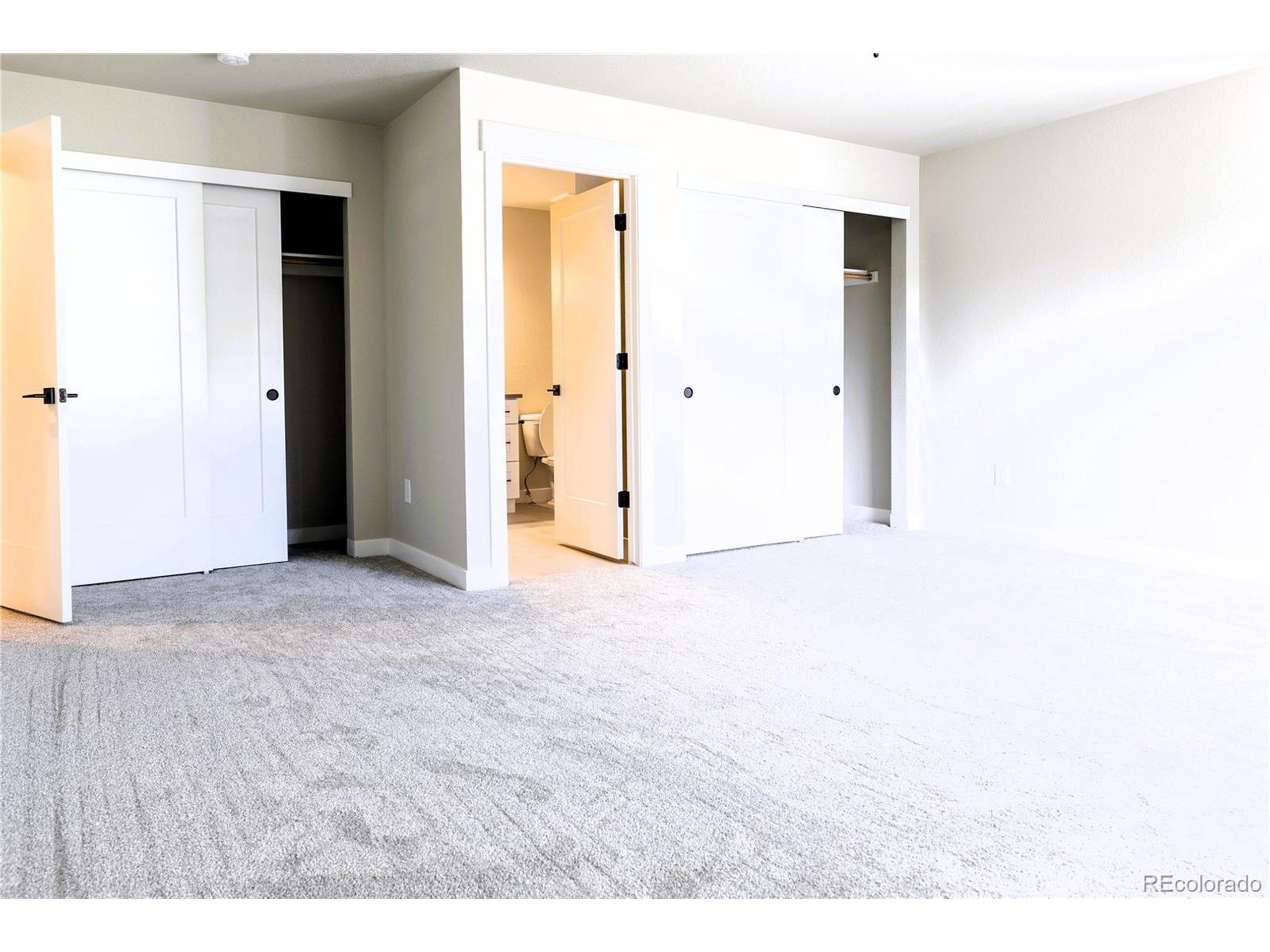 W 9th St, Wray, CO 80758