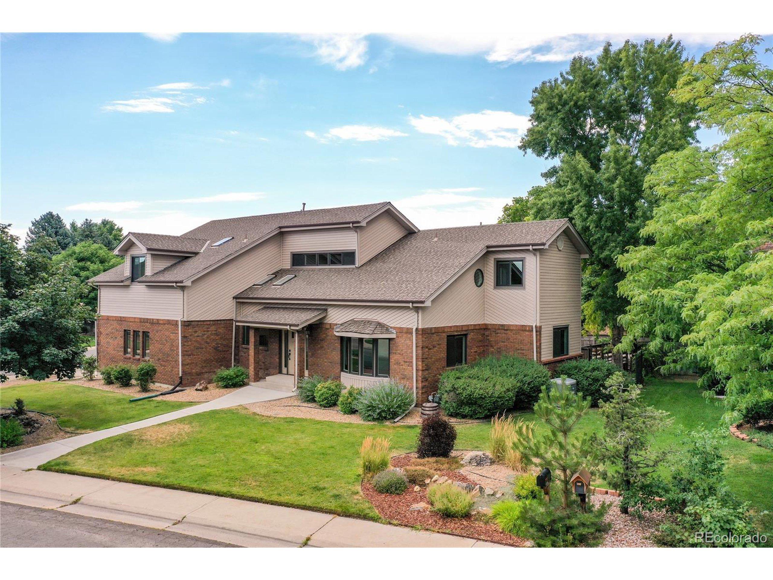 W Phillips Ave, Littleton, CO 80128