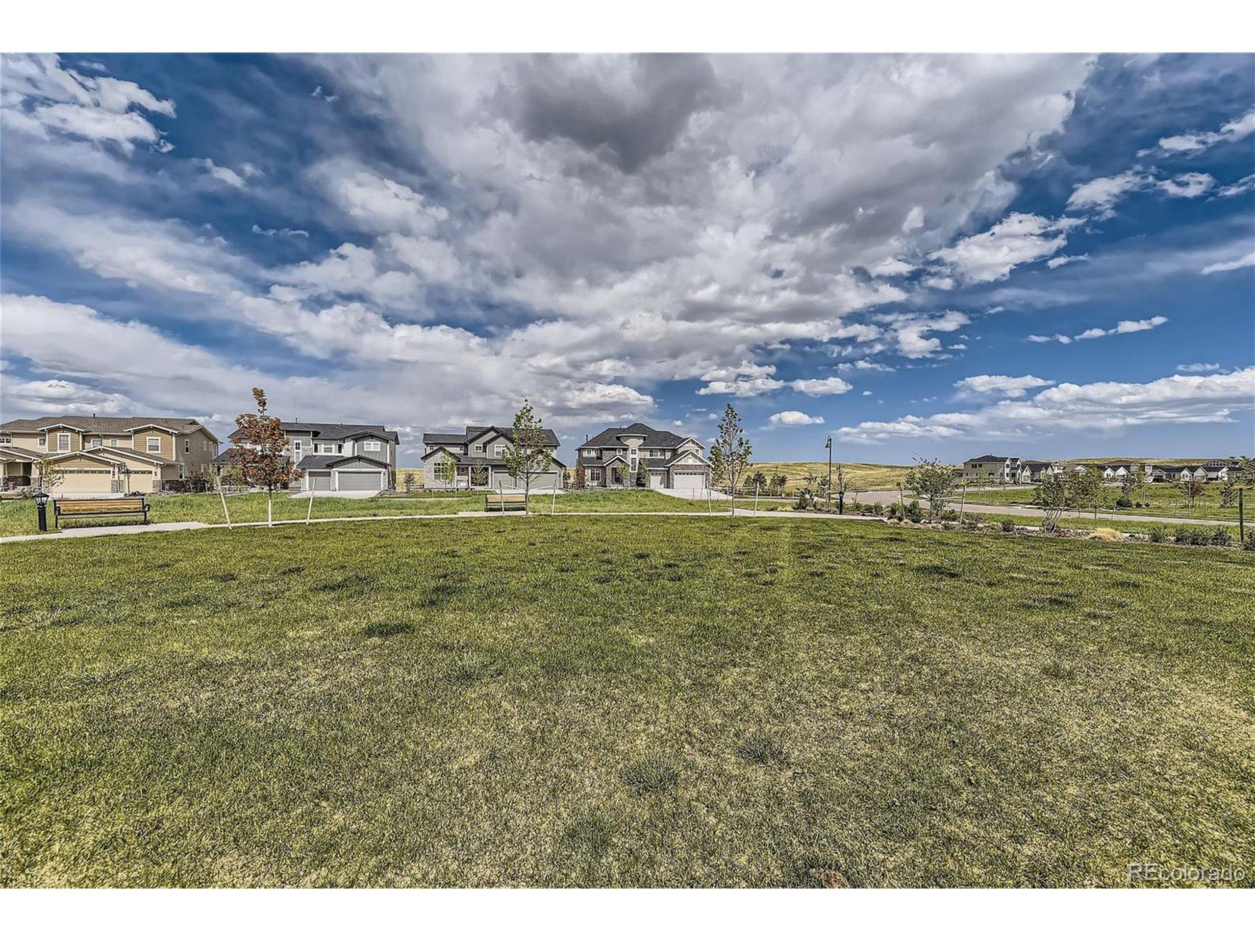 S Waterloo Ct, Aurora, CO 80016