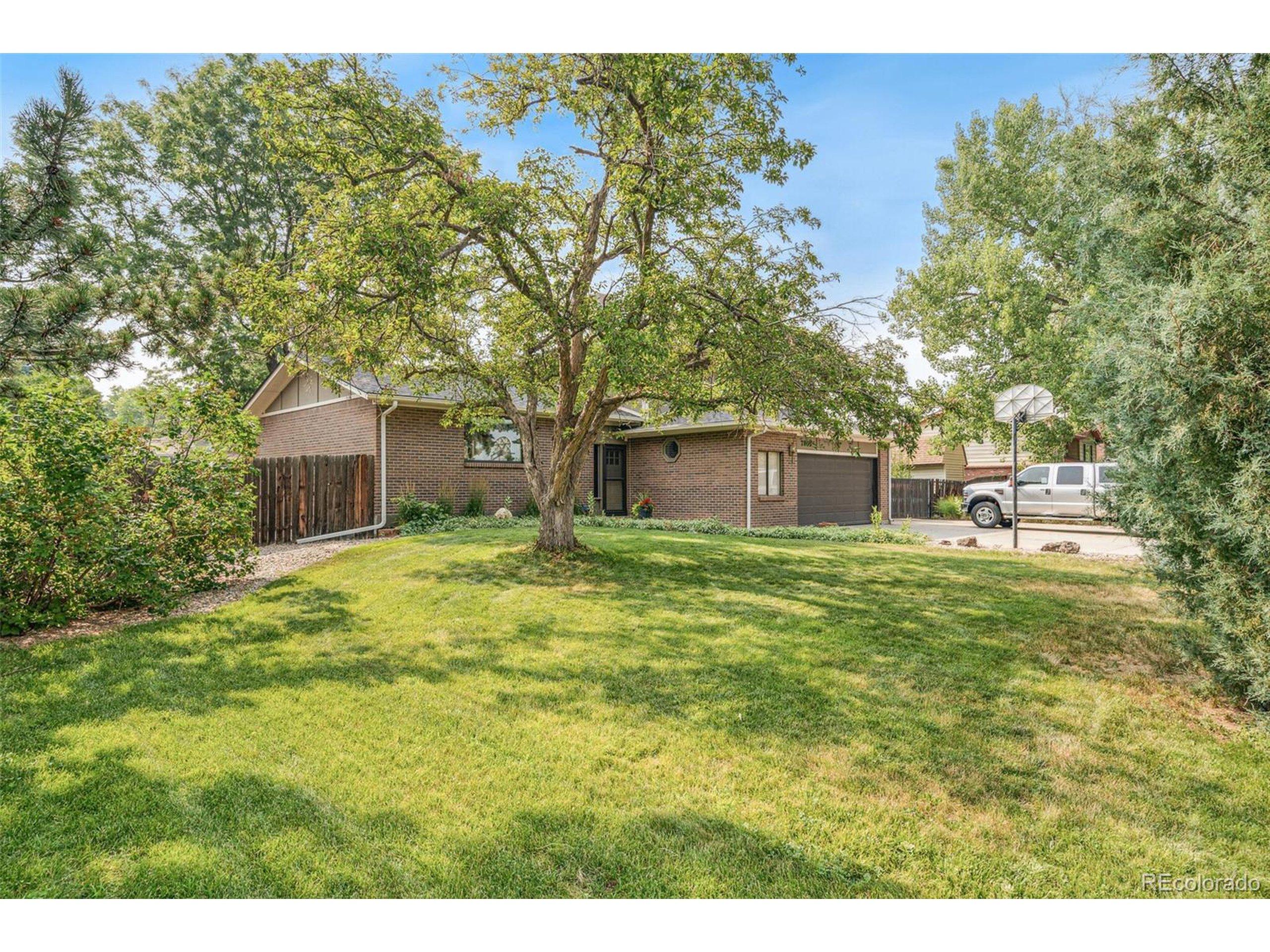 Nelson St, Arvada, CO 80005