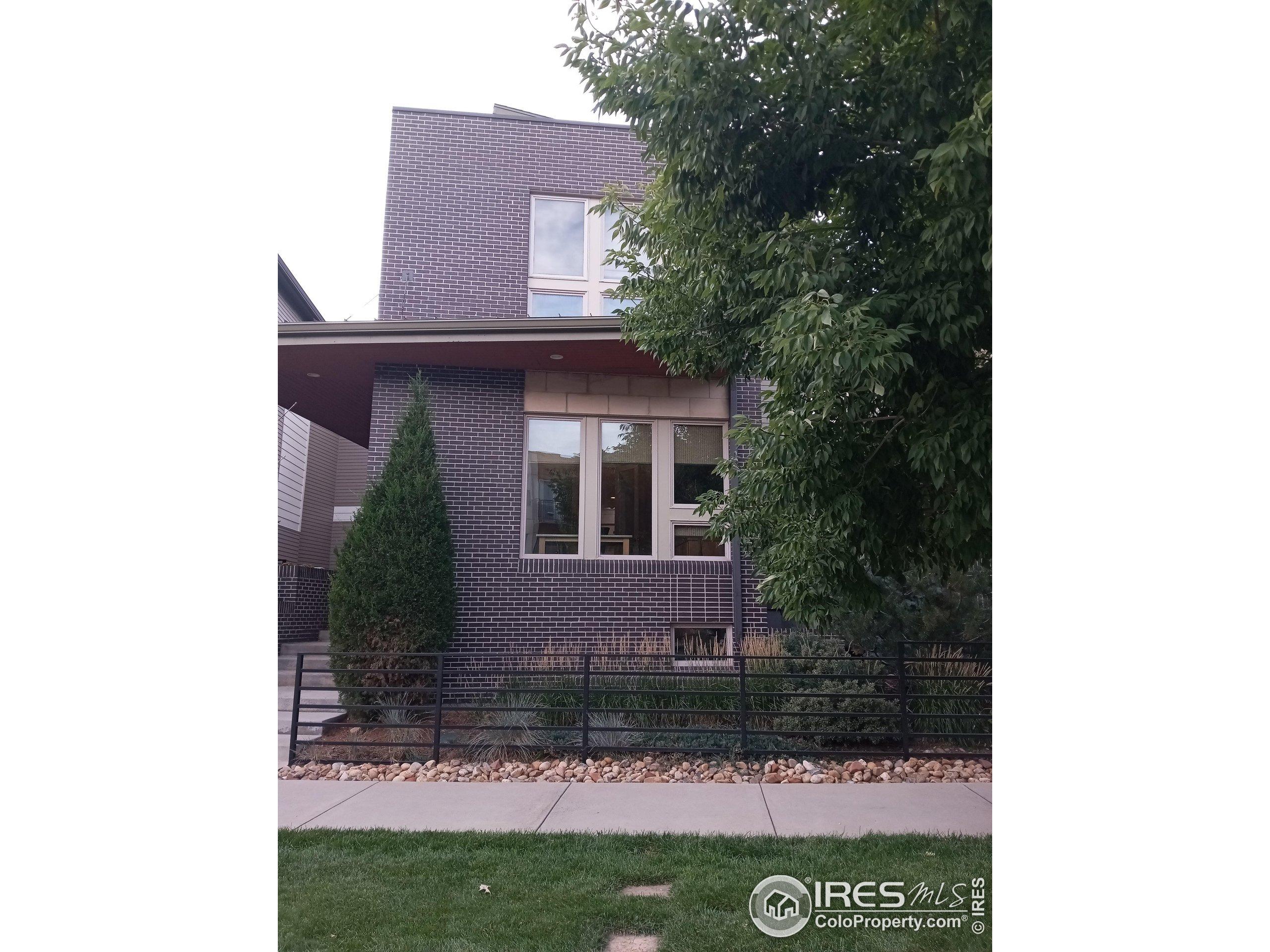 W Custer Ave, Lakewood, CO 80226
