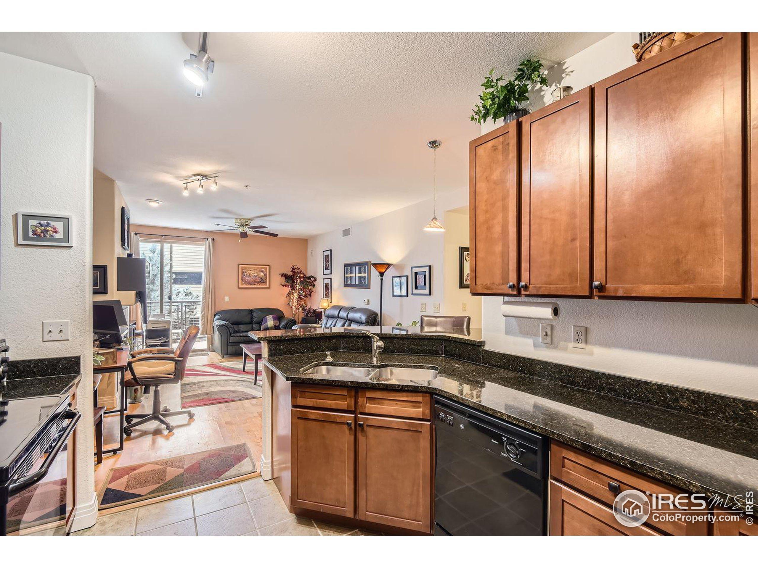E Panorama Cir, Englewood, CO 80112