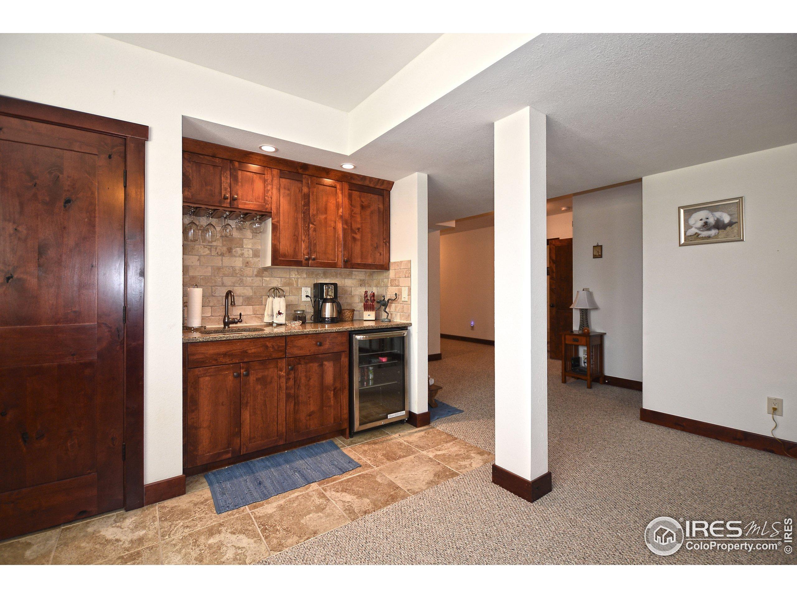 Clarendon Hills Dr, Fort Collins, CO 80526