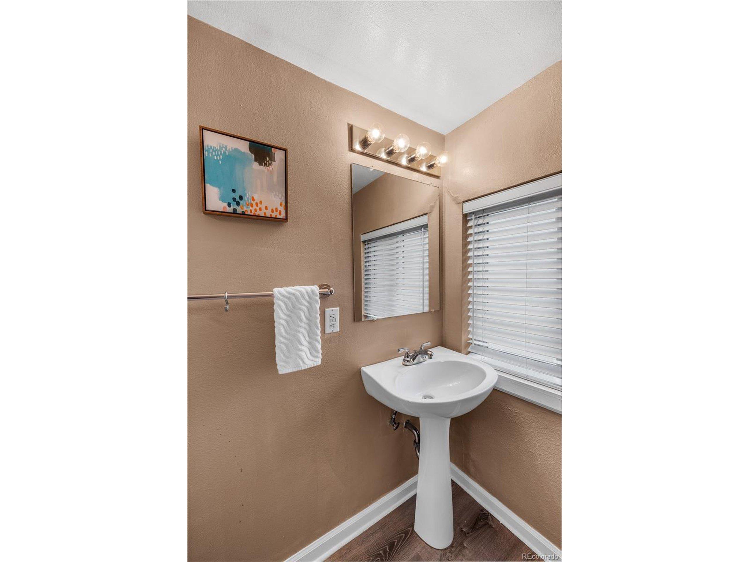 Poplar St, Denver, CO 80220