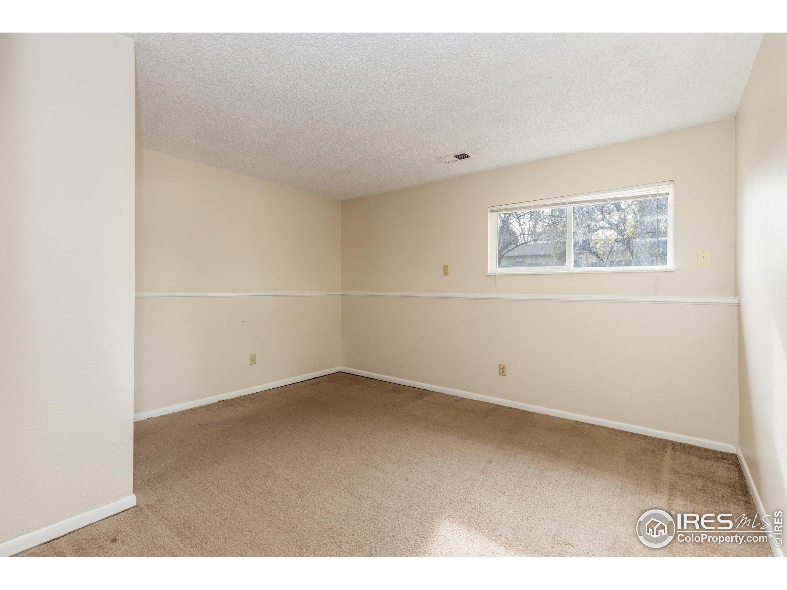 S Elm Cir, Centennial, CO 80121