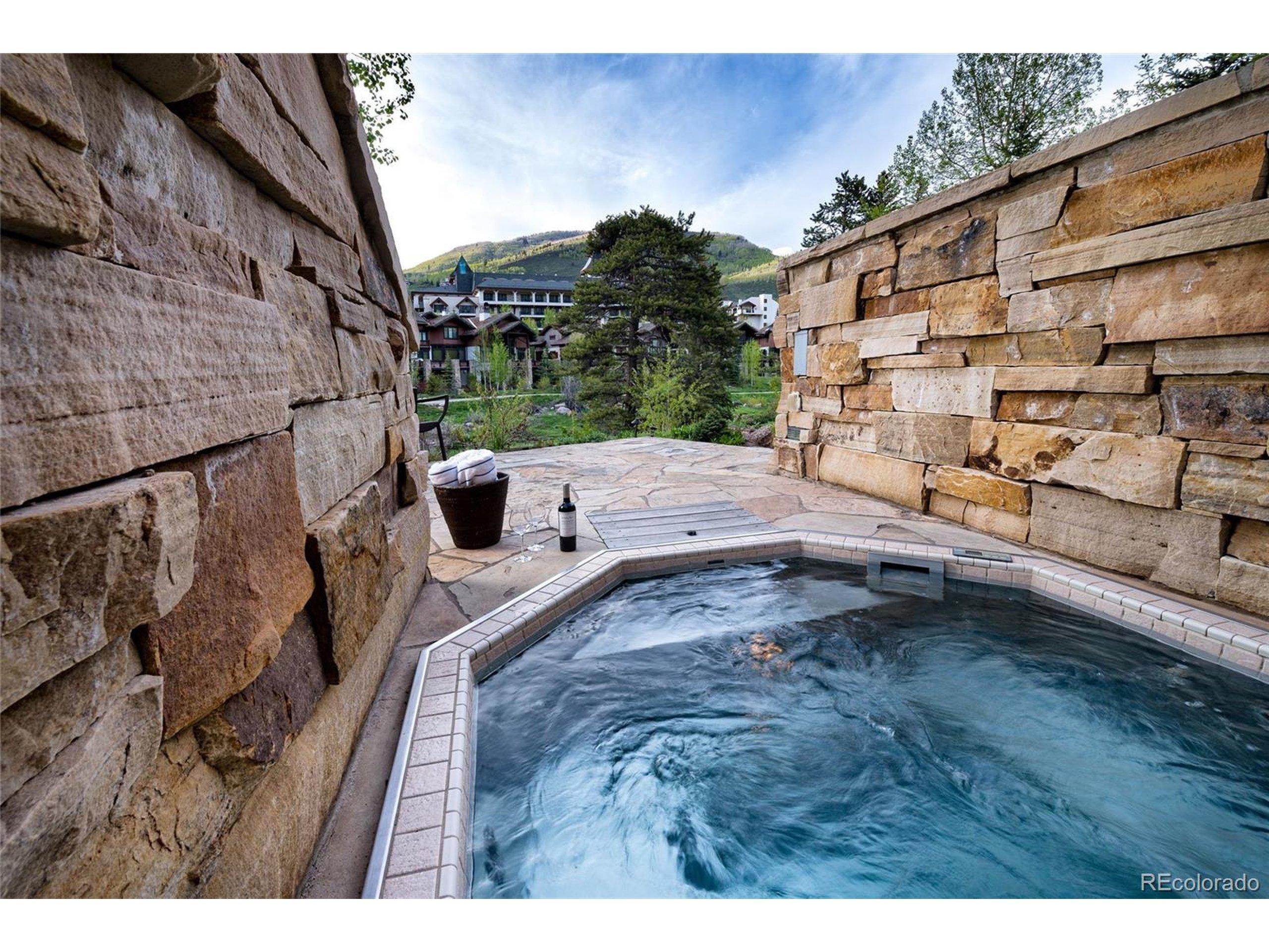 Forest Rd, Vail, CO 81657