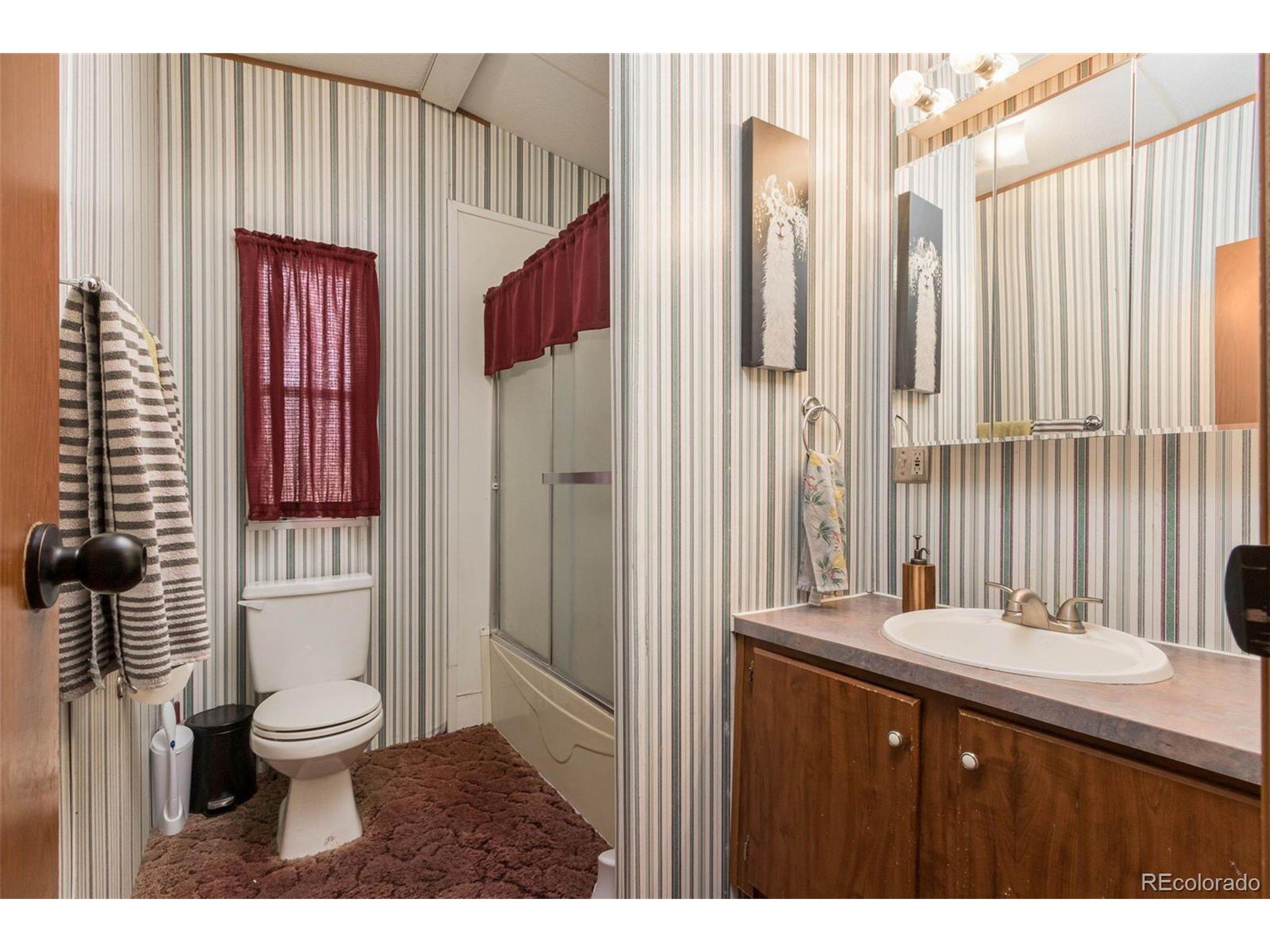 Dillon Dr, Pueblo, CO 81008