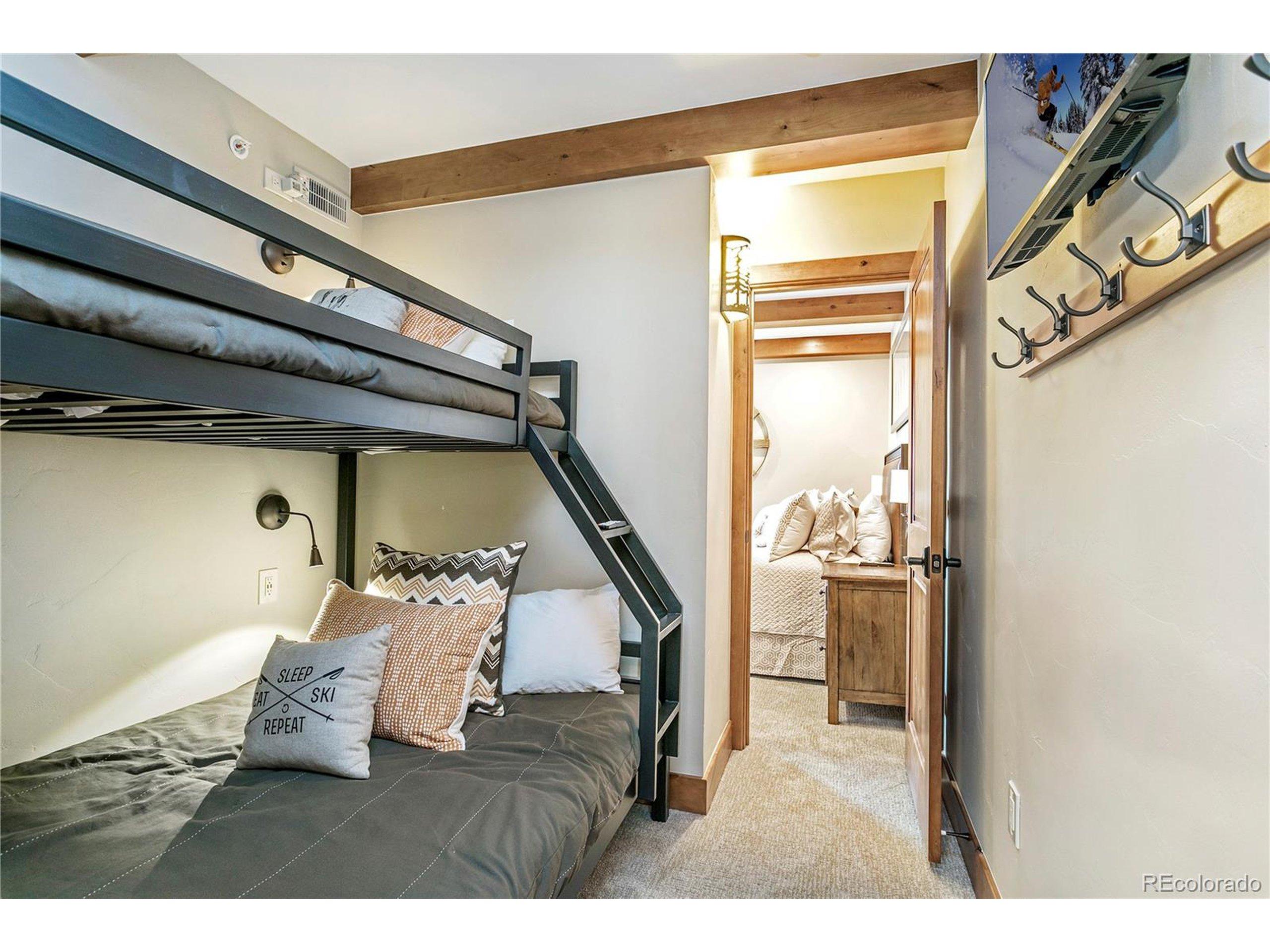 Lionshead Pl, Vail, CO 81657