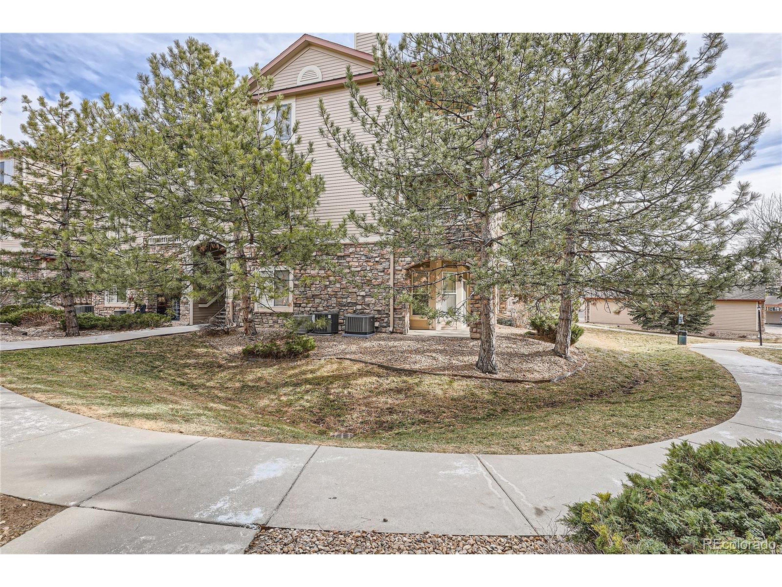 S Holland Way, Littleton, CO 80128