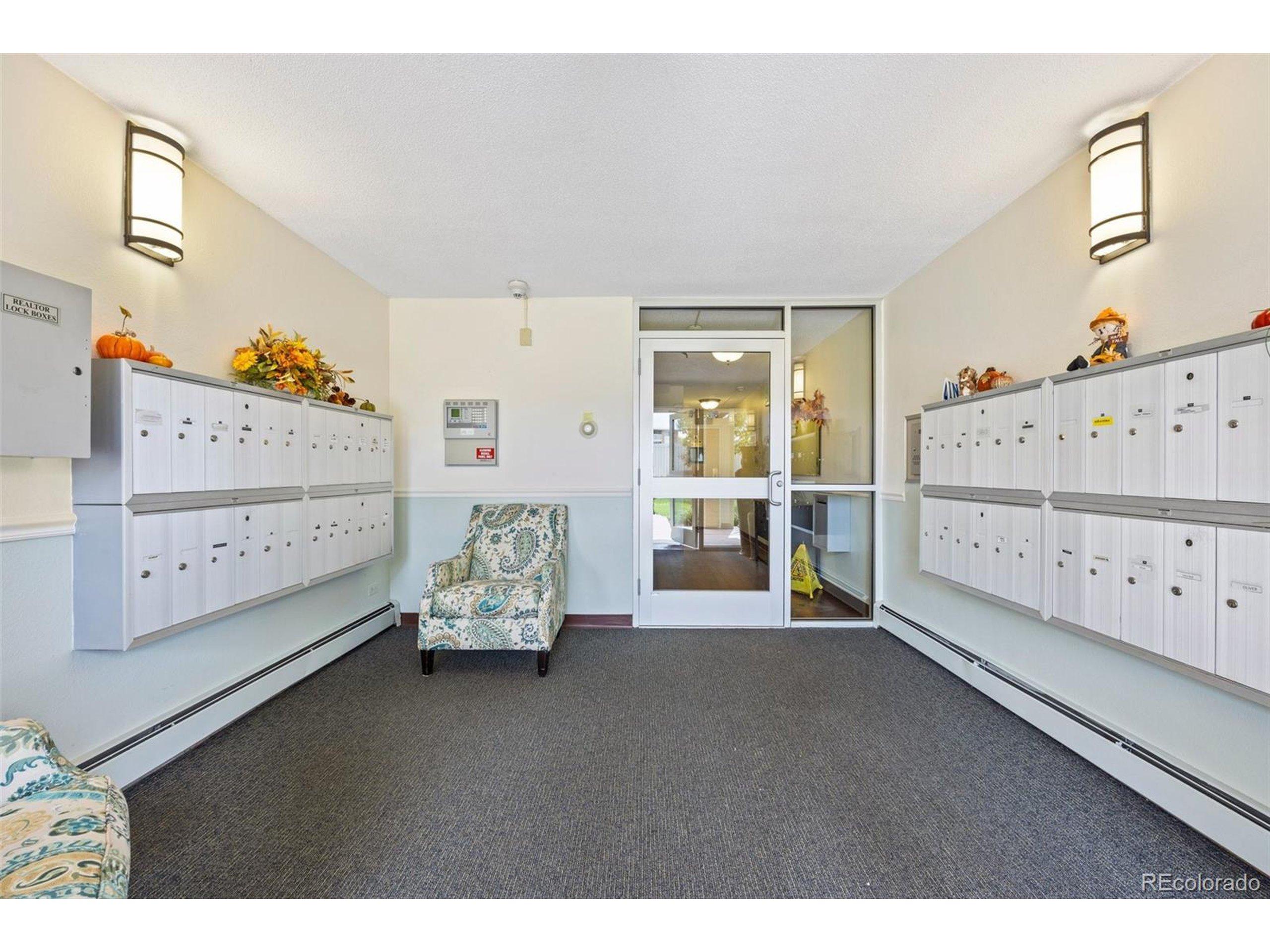 S Alton Way, Denver, CO 80247