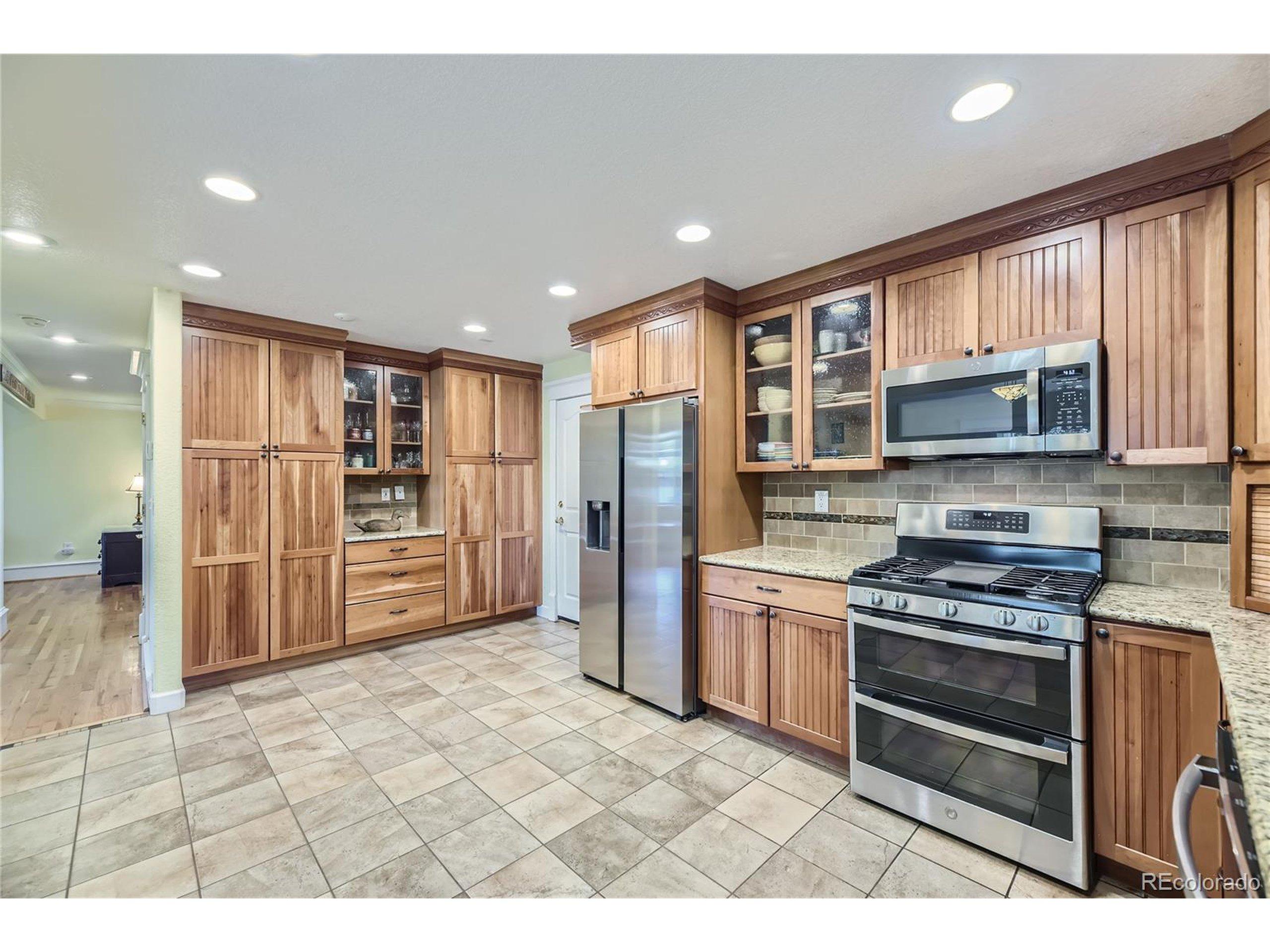 S Cedar St, Littleton, CO 80120