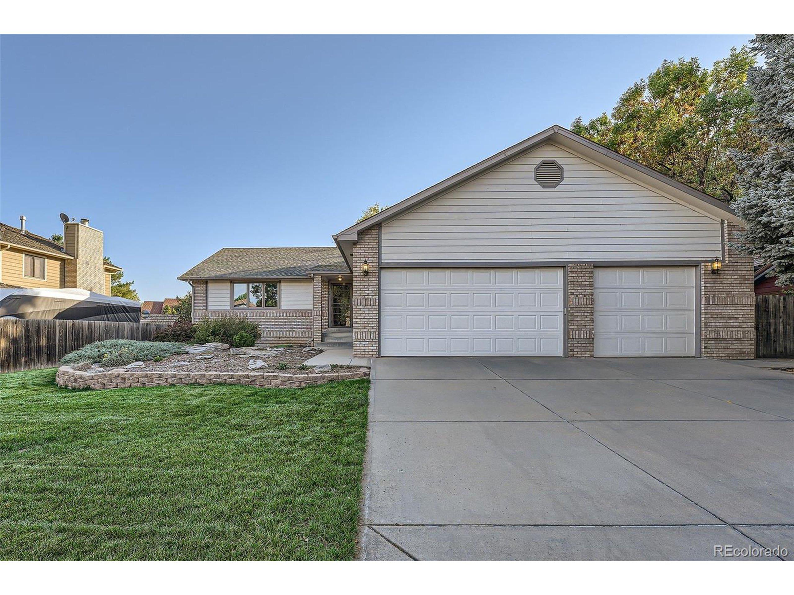 W 69th Ave, Arvada, CO 80004