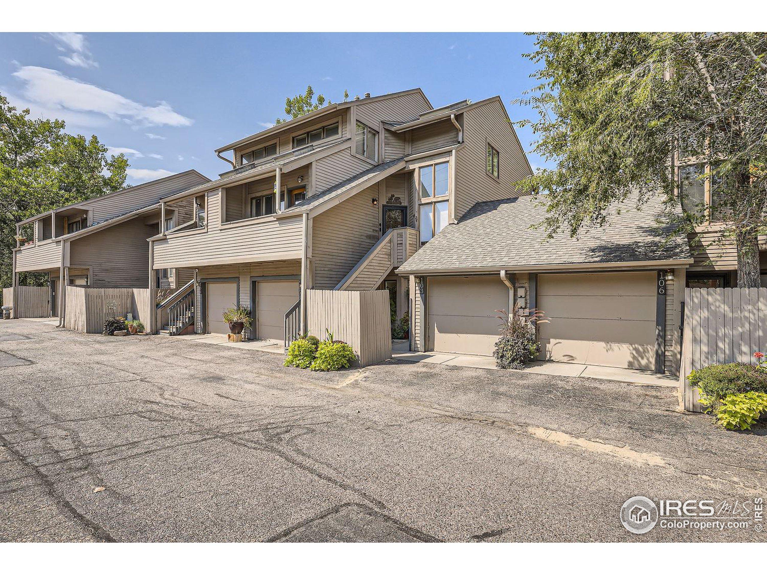 W 11th Ave, Lakewood, CO 80214