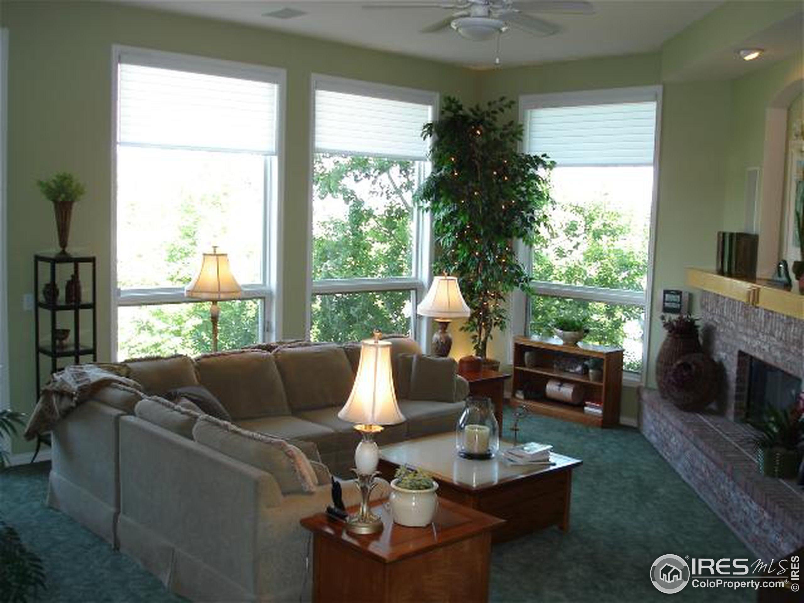 Brainard Cir, Lafayette, CO 80026