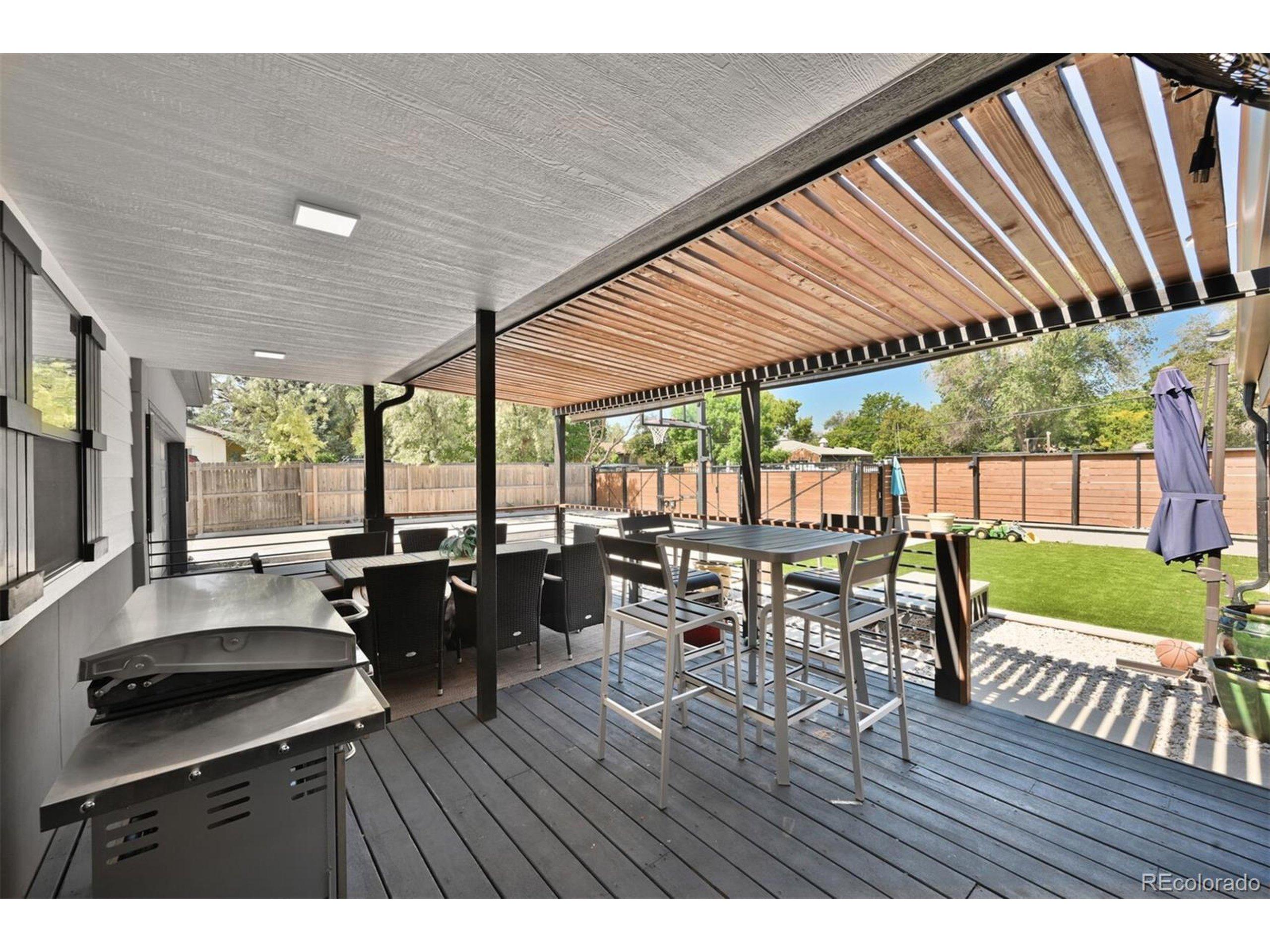 W 1st Ave, Lakewood, CO 80226
