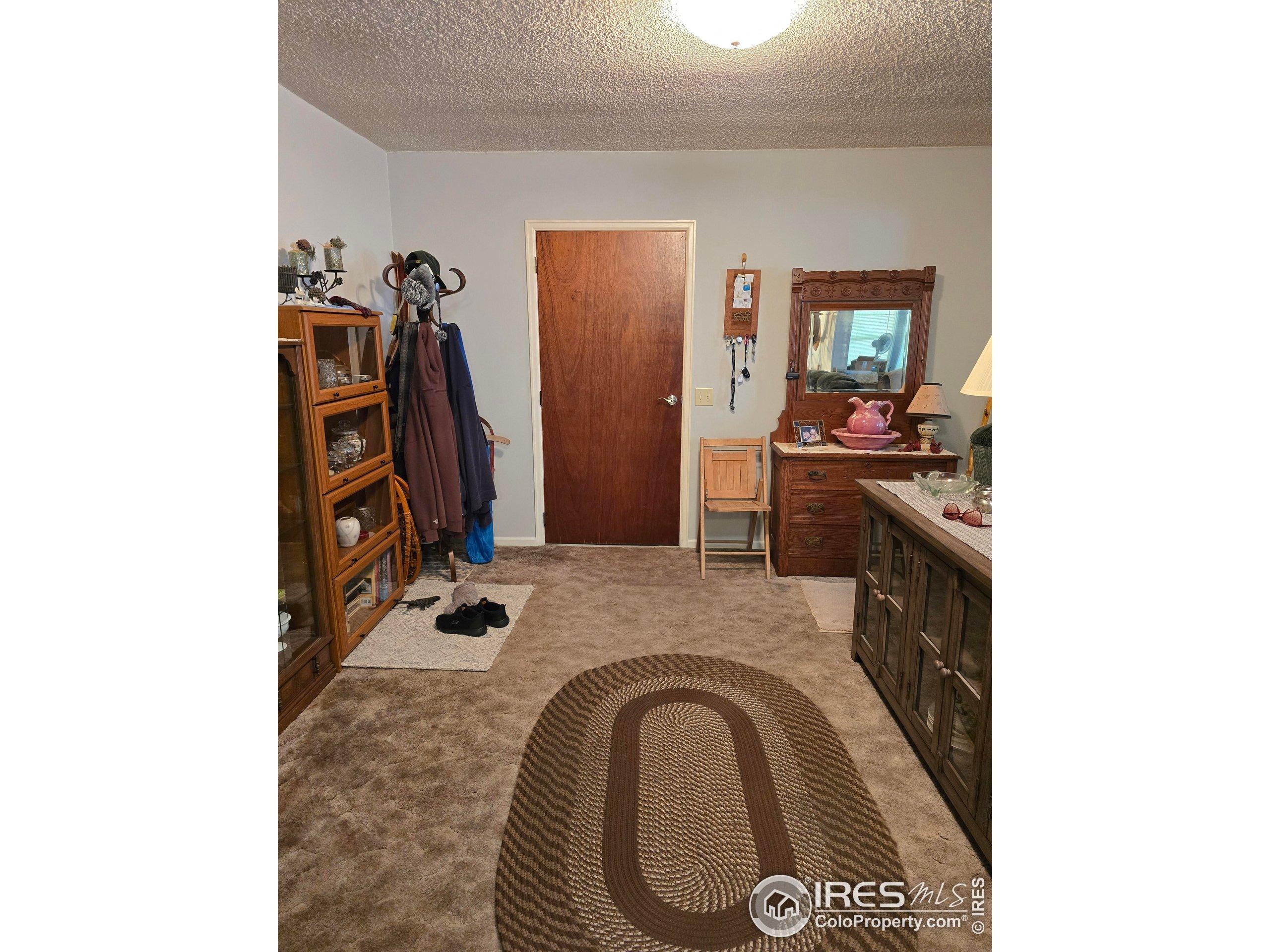 W Gordon St, Holyoke, CO 80734
