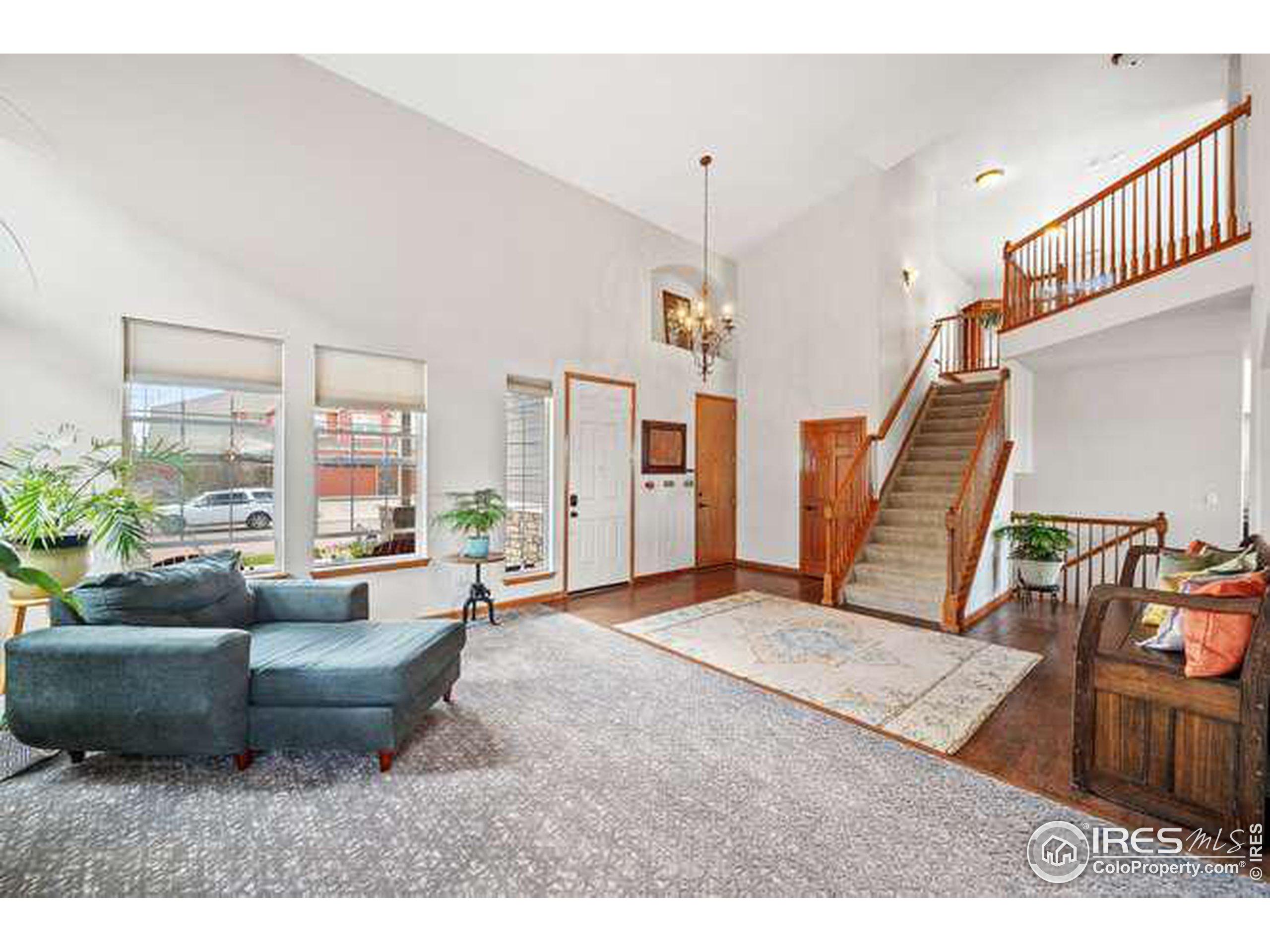 Glenarbor Cir, Longmont, CO 80504