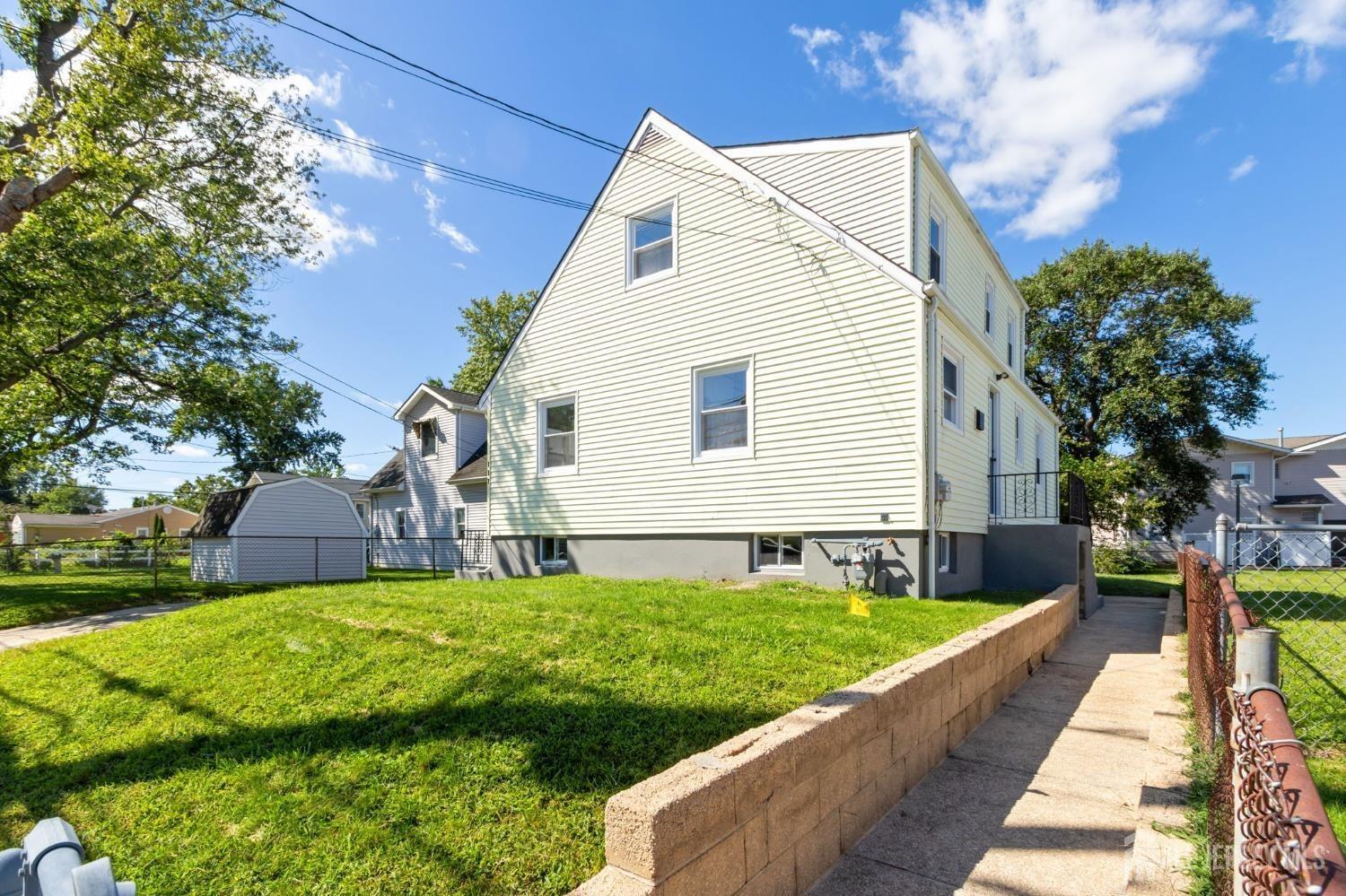 Taylor Ave, Neptune, NJ 07753