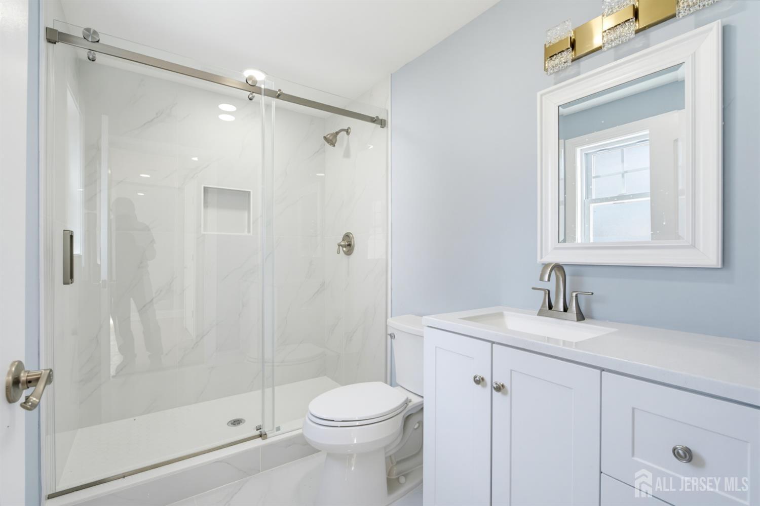 Snyder Ave, Sayreville, NJ 08872
