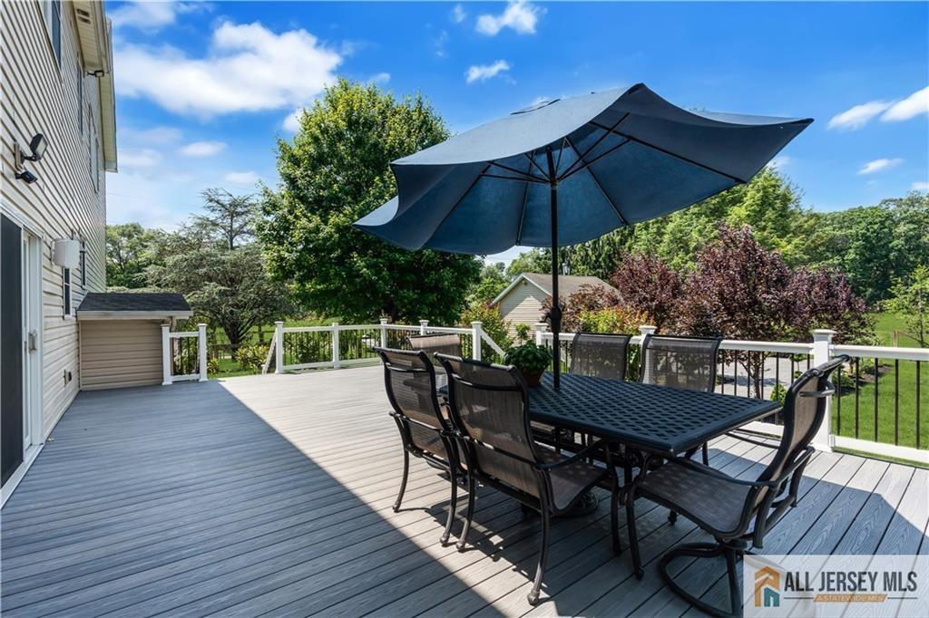 Charleston Springs Rd, Millstone Township, NJ 08510