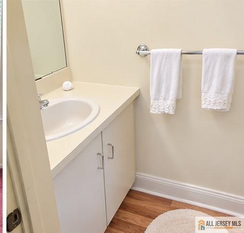 Andover Pl, East Brunswick, NJ 08816