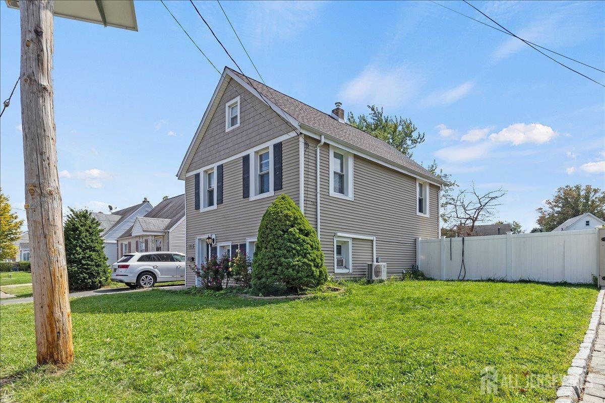 Grove Ave, Woodbridge, NJ 07095