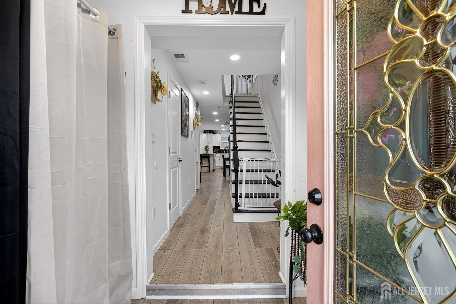 East Ave, Perth Amboy, NJ 08861