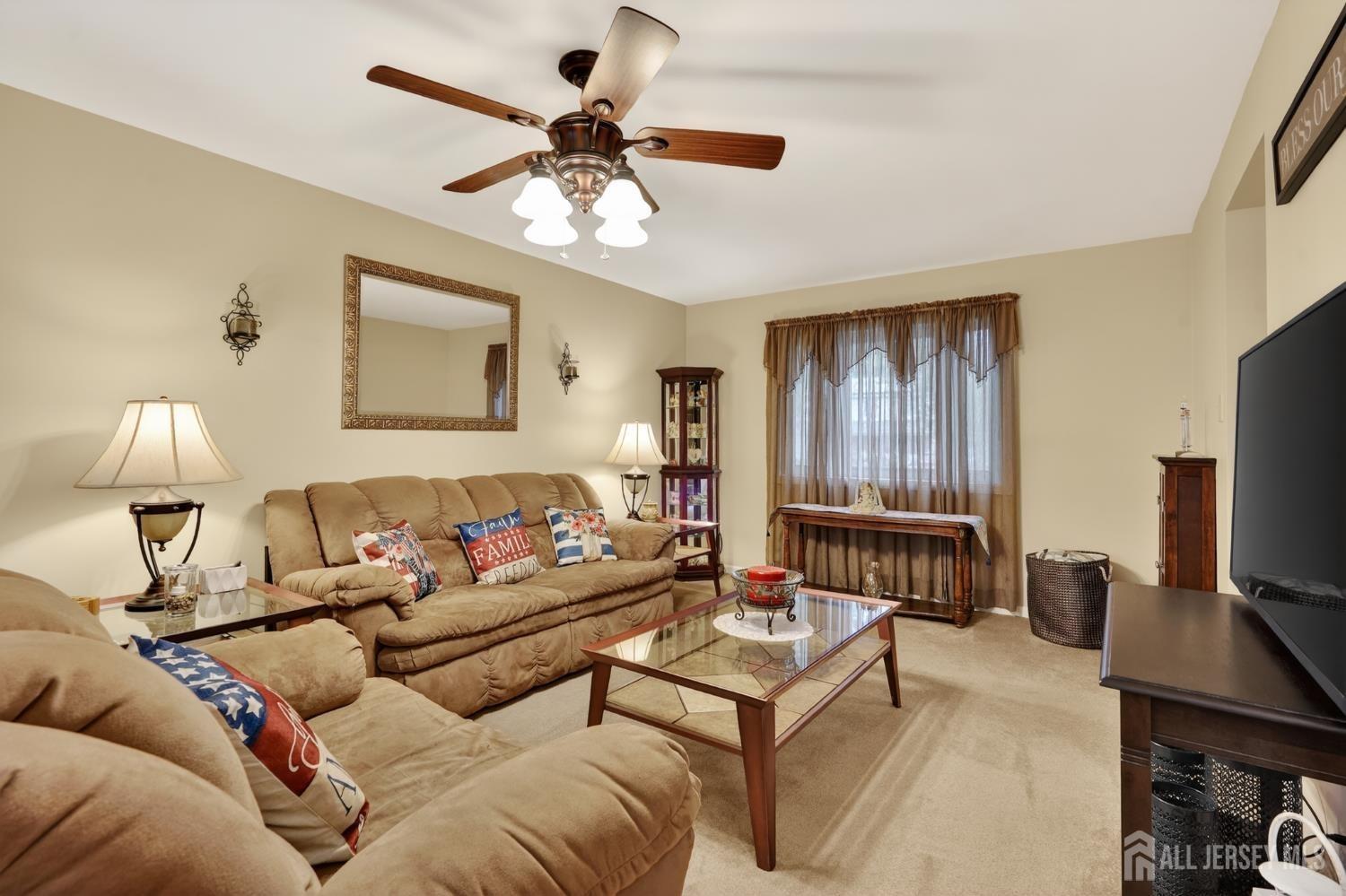 Coachman Dr, Bordentown, NJ 08505