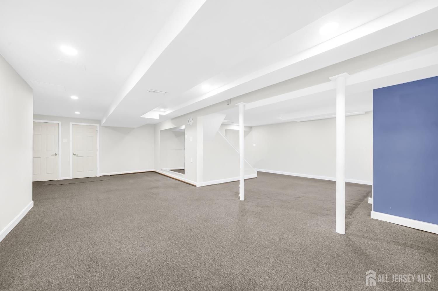 Howell Ave, Fords, NJ 08863