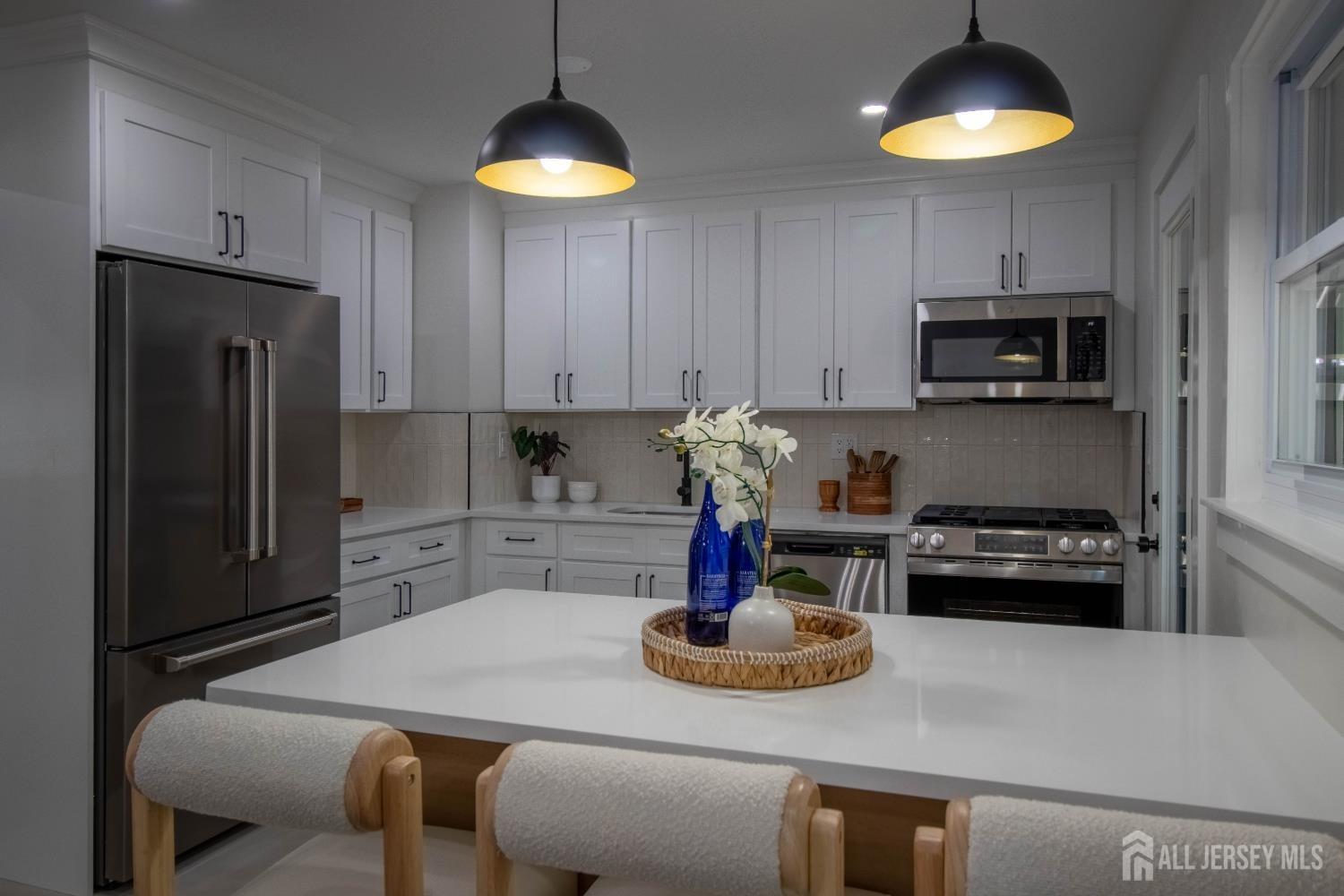 Agate Rd, East Brunswick, NJ 08816