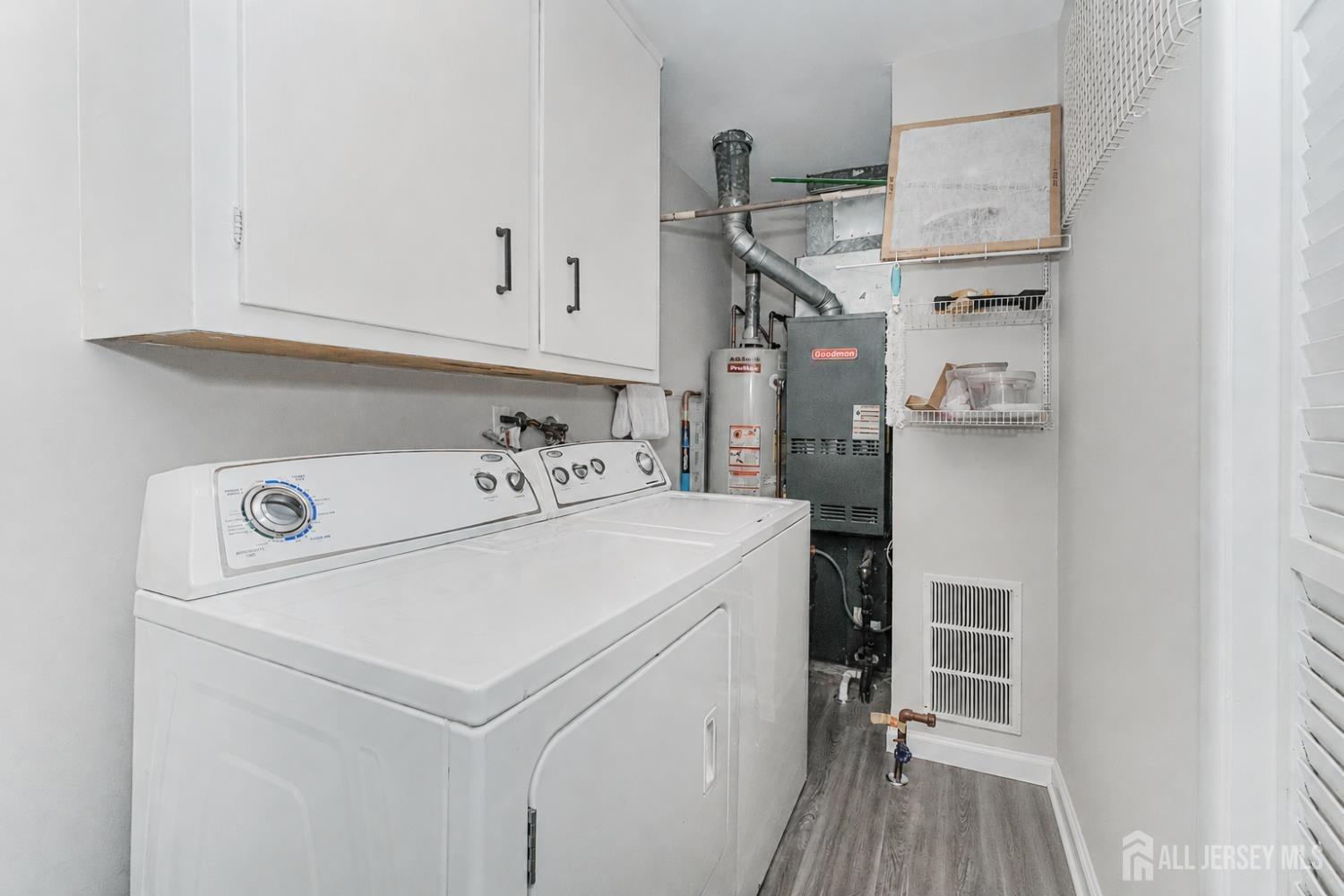 Oak Hill Dr, Toms River, NJ 08753