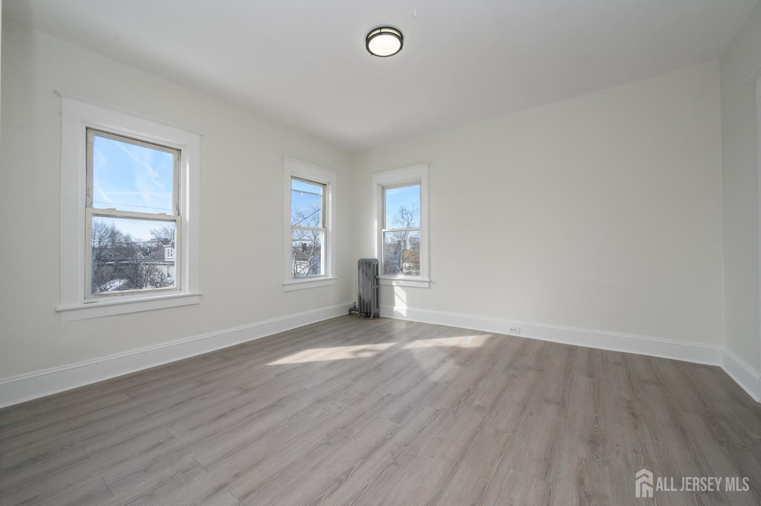 Delavan St, New Brunswick, NJ 08901