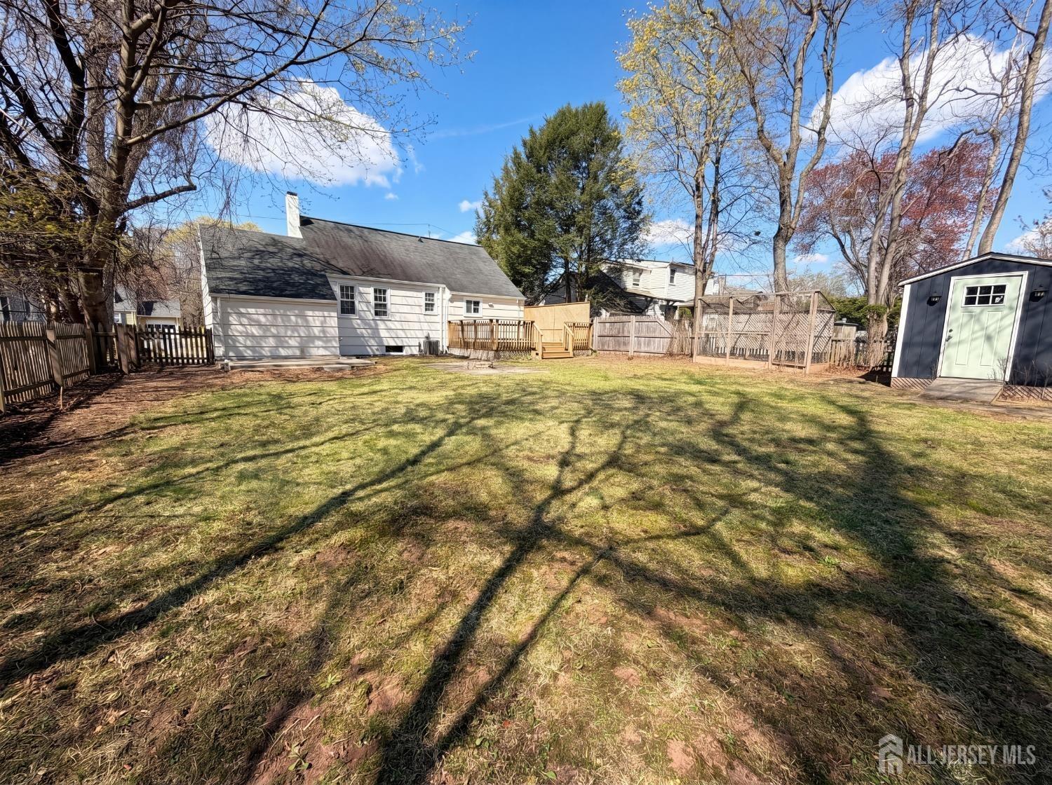 Delekas Ave, South Plainfield, NJ 07080