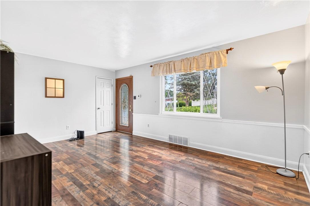 Alder St, New Kensington, PA 15068